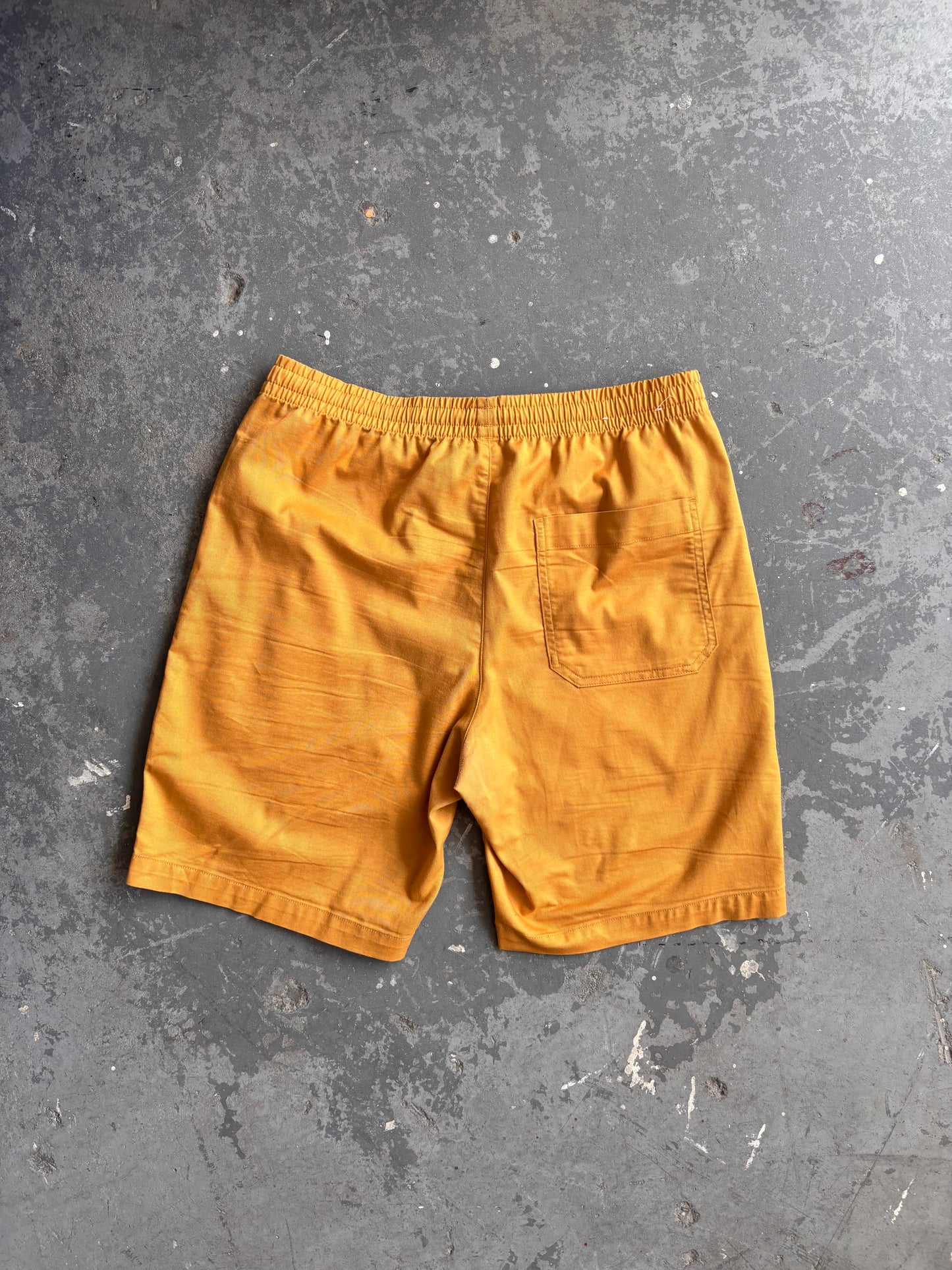 Uniqlo yellow short - Sz M