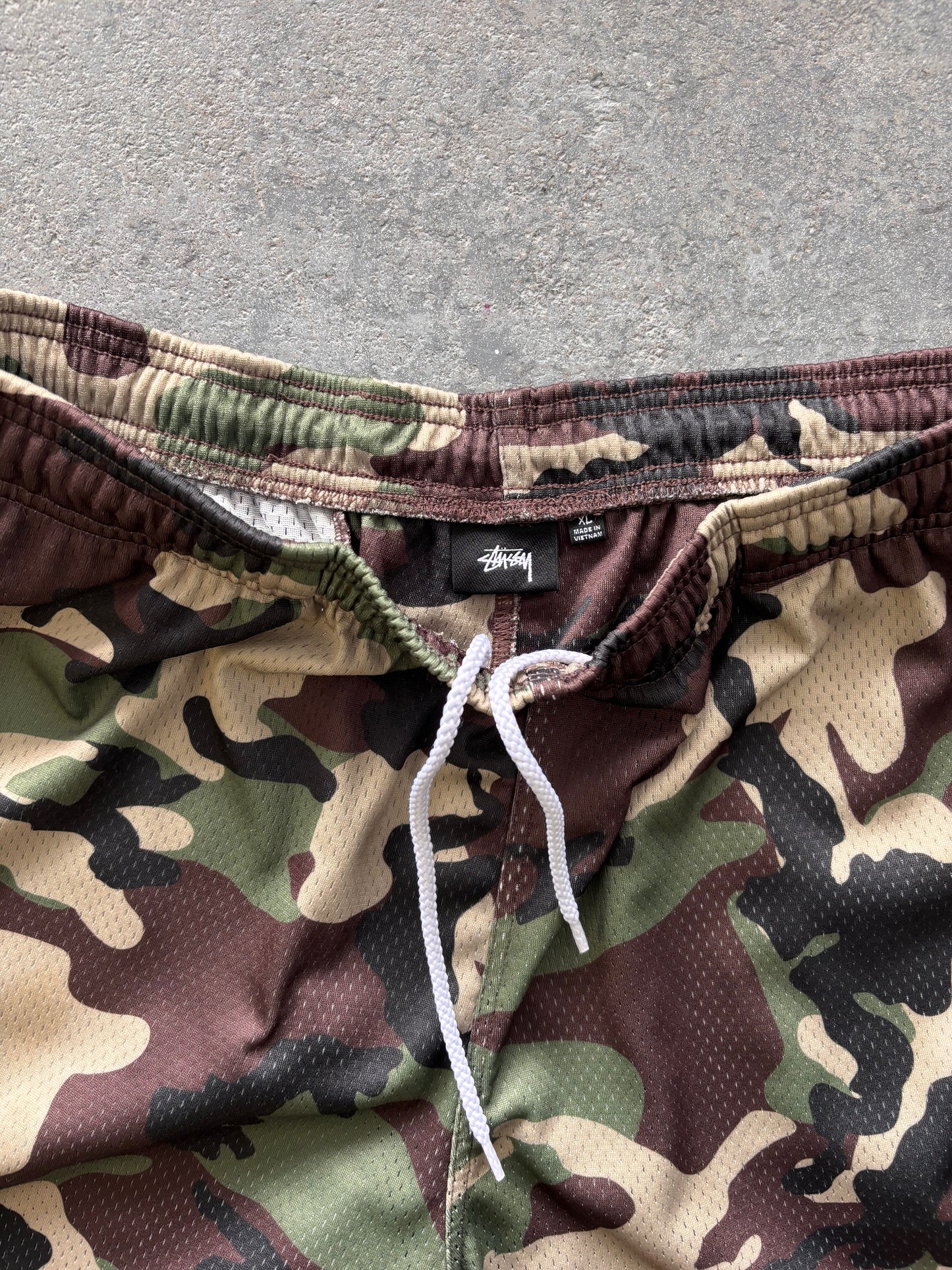 Stussy 4X4 camo Mesh short - Sz L