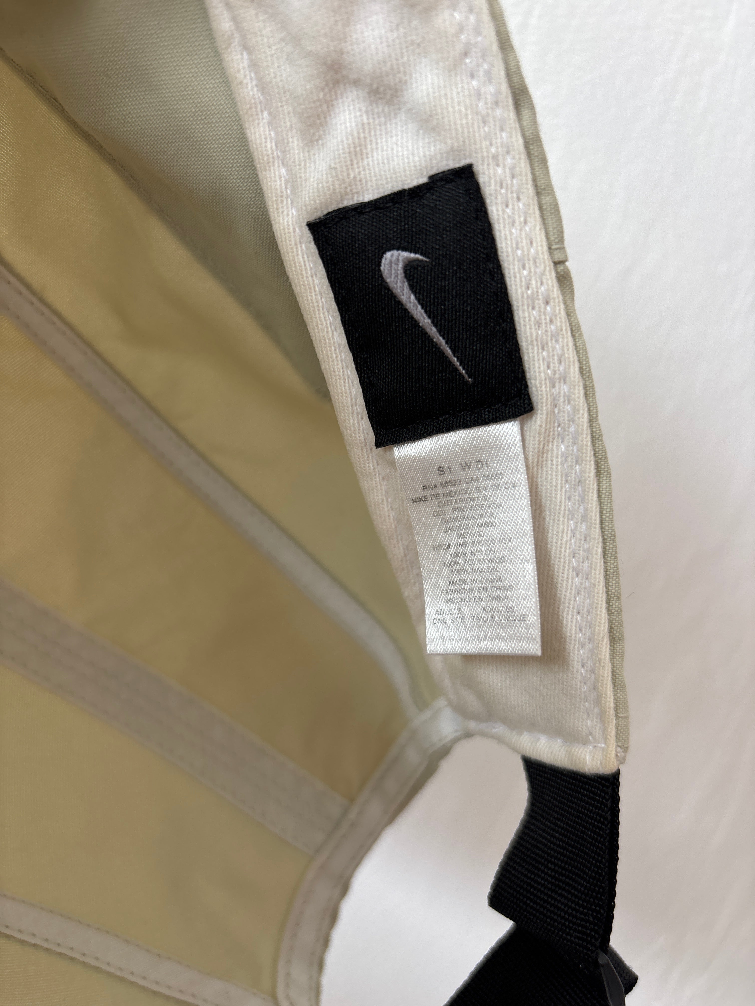 Y2K Nike tan Hat