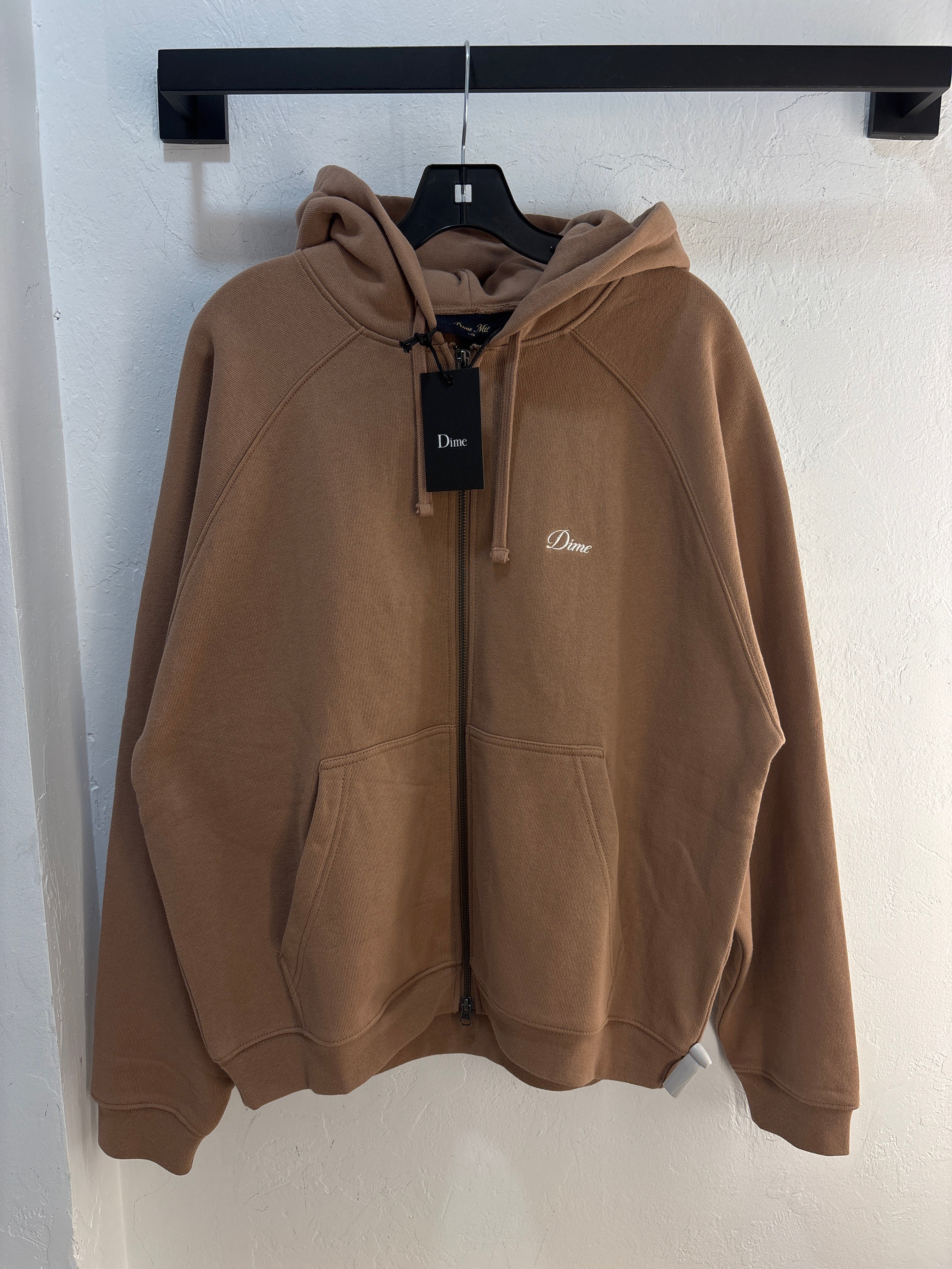 New Dime MTL Script logo light brown- Size L