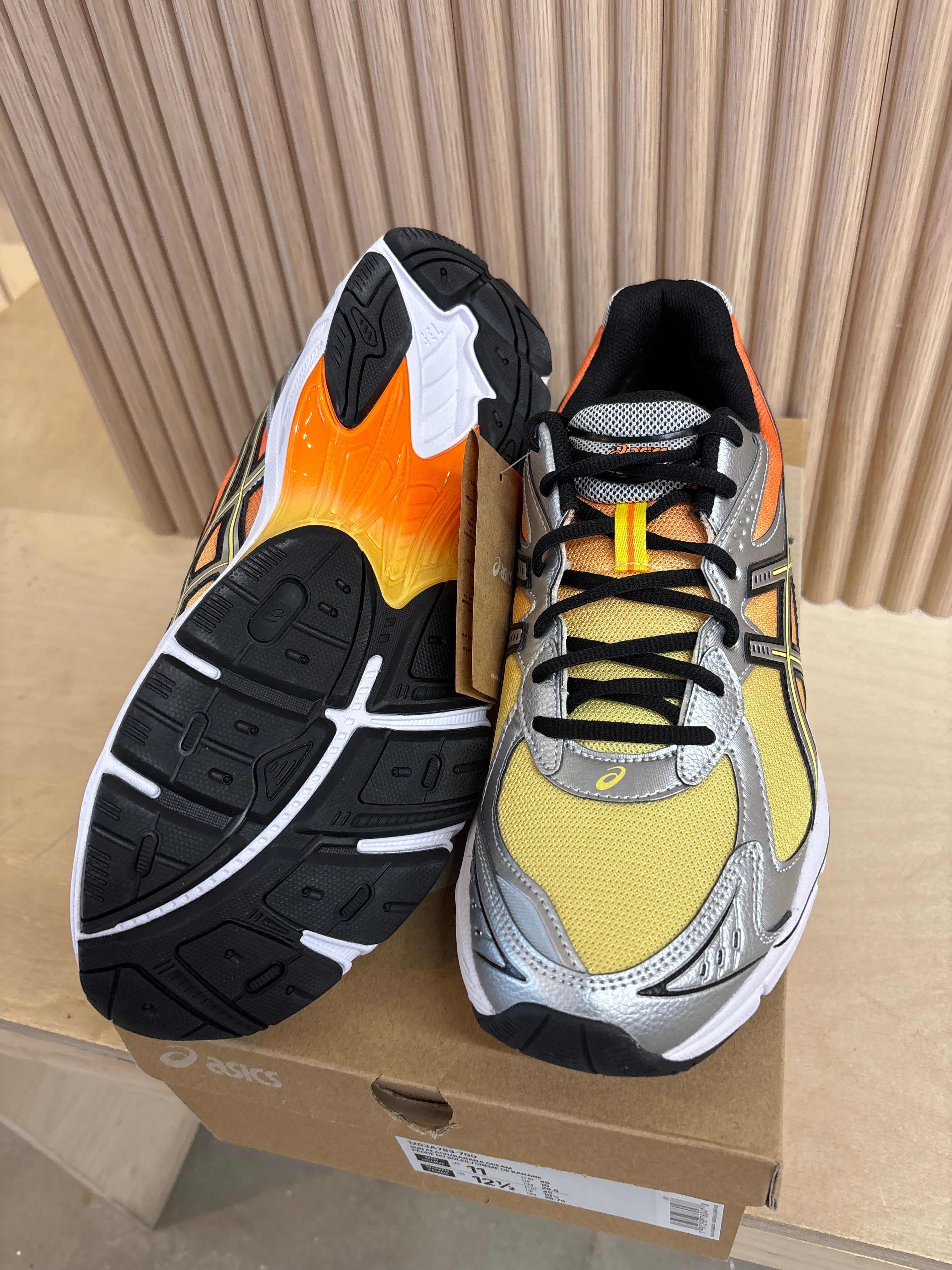 NEW ASICS GT-2160 Sunset - Size 11US