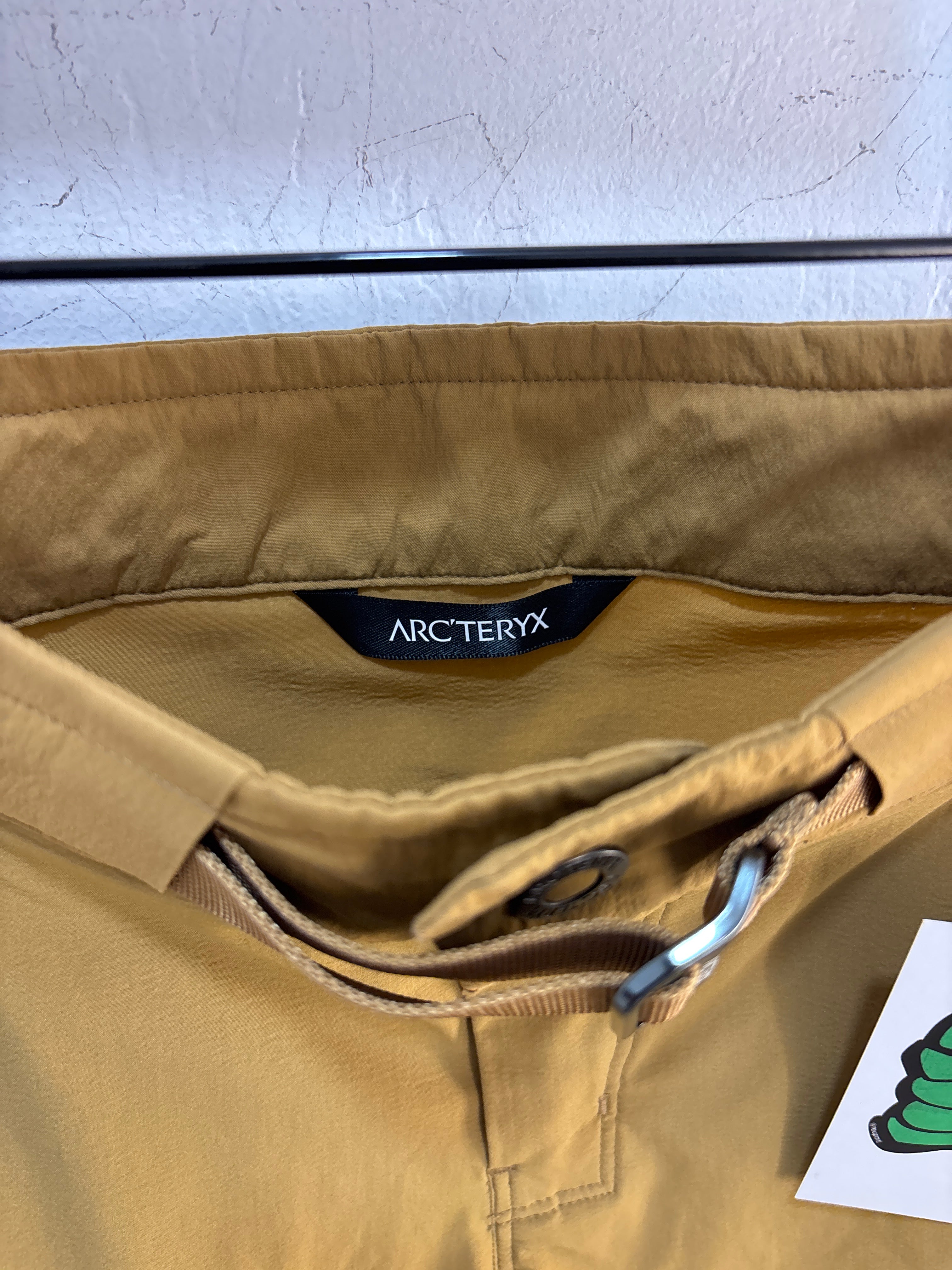 Arc’teryx Lefroy Butter Short - Size 30
