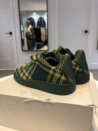 Burberry Men’s Trainer’s - Size 44