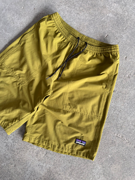 Patagonia Green trunk - Sz XS