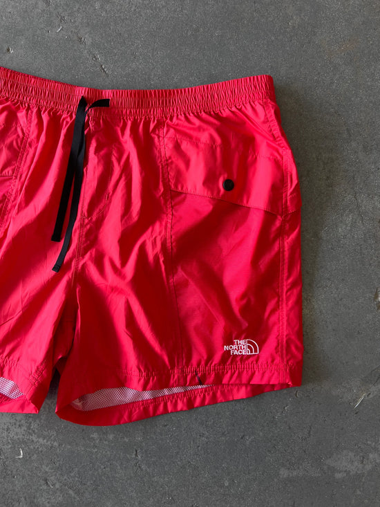The North Face Outline Horizon red trunk Short - Sz XL(W)
