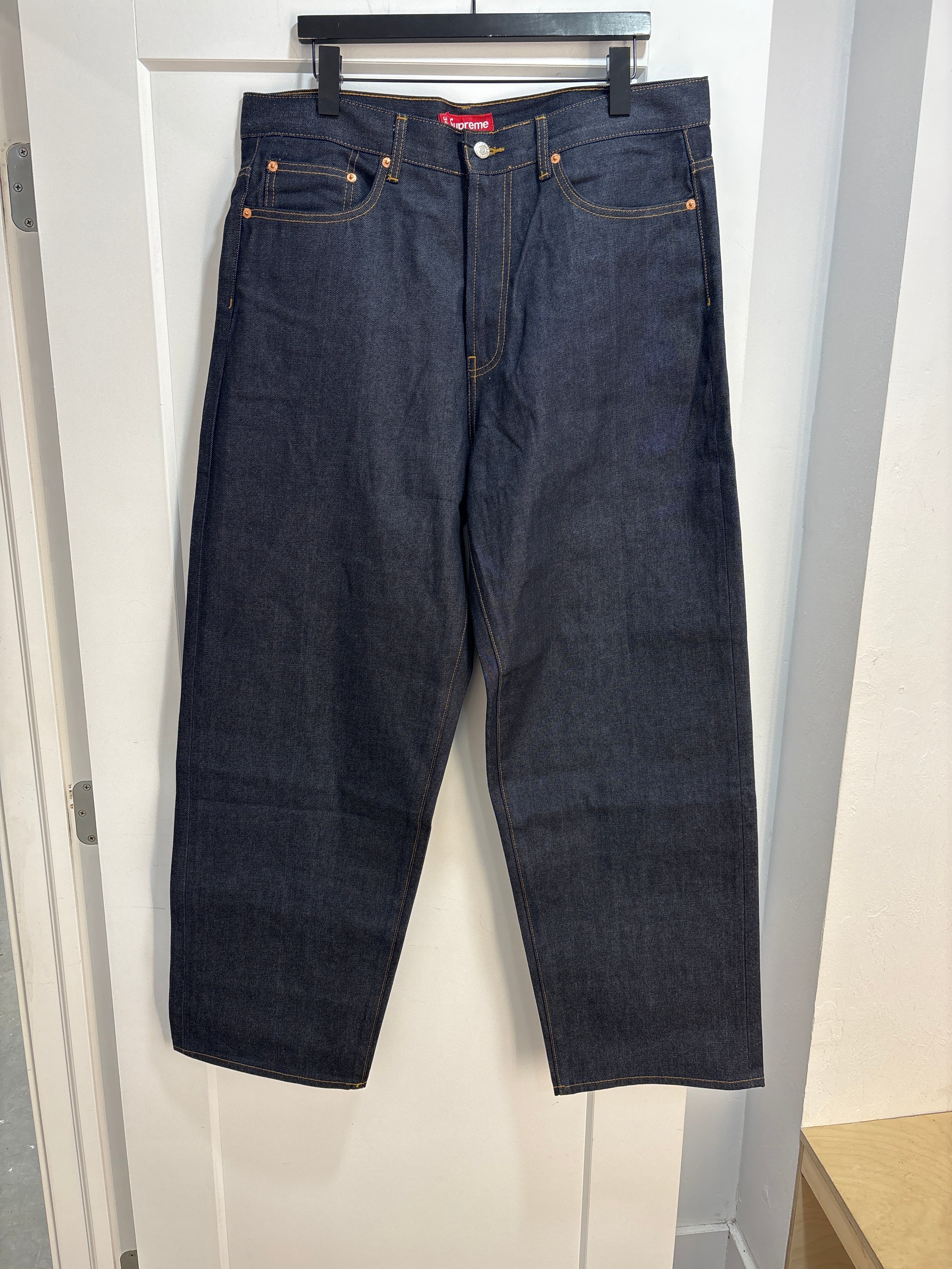 Nouveau pantalon Supreme Selvedge Indigo - Taille 34 (ample)