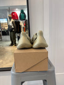NEW Yeezy Foamrunner Stone Salt - Size 8US
