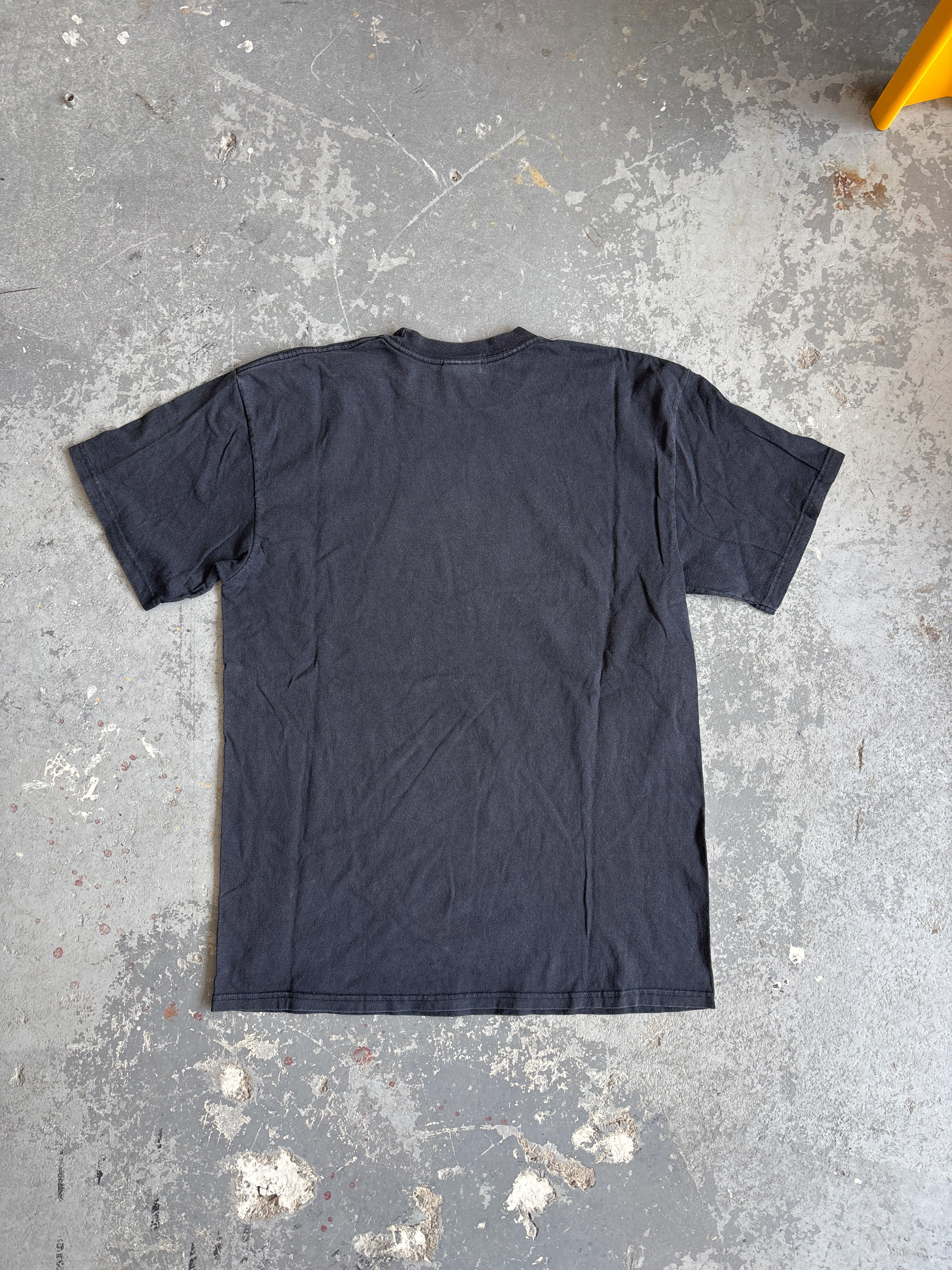 Y2K Nike White/Navy logo tee- Sz L