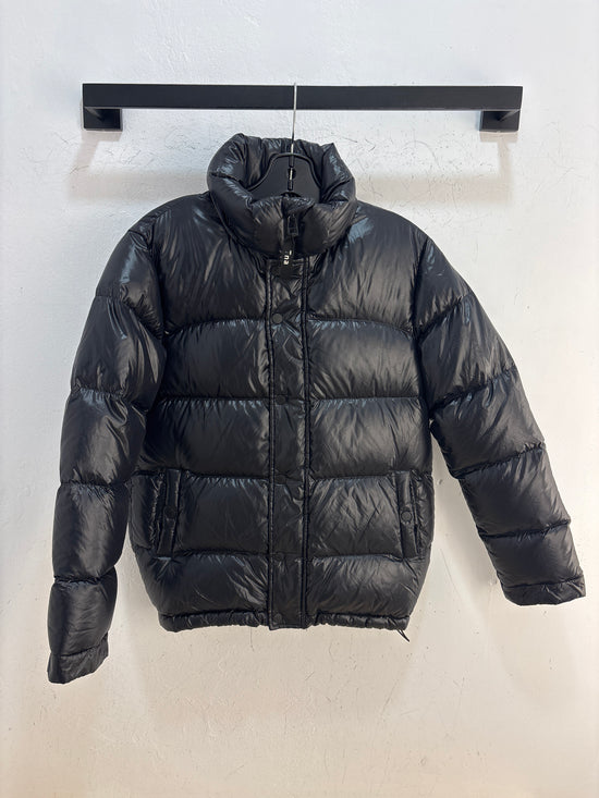 Aritzia Super puff black - Size S