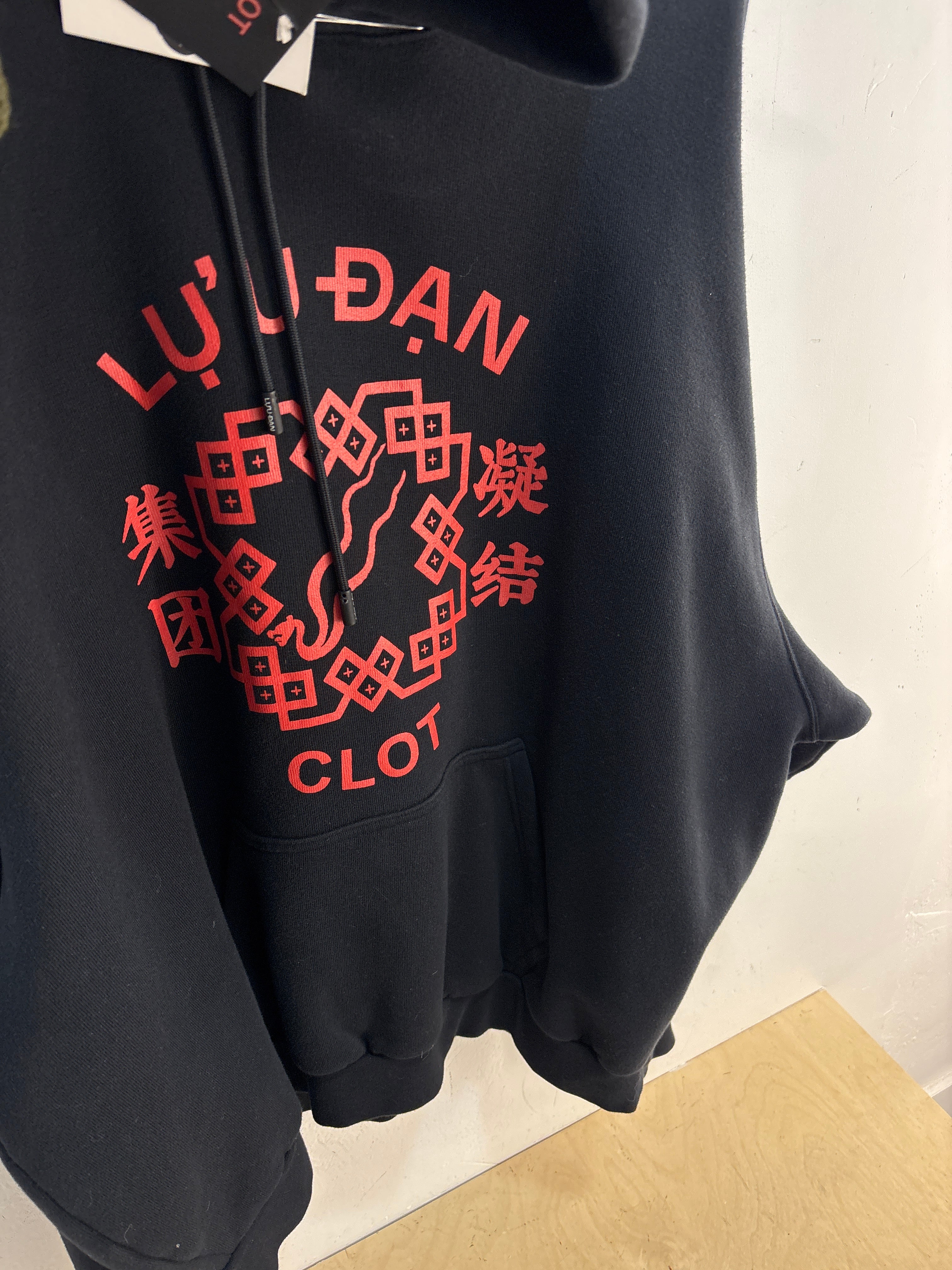 Clot Lu’u dan hoodie- Size L