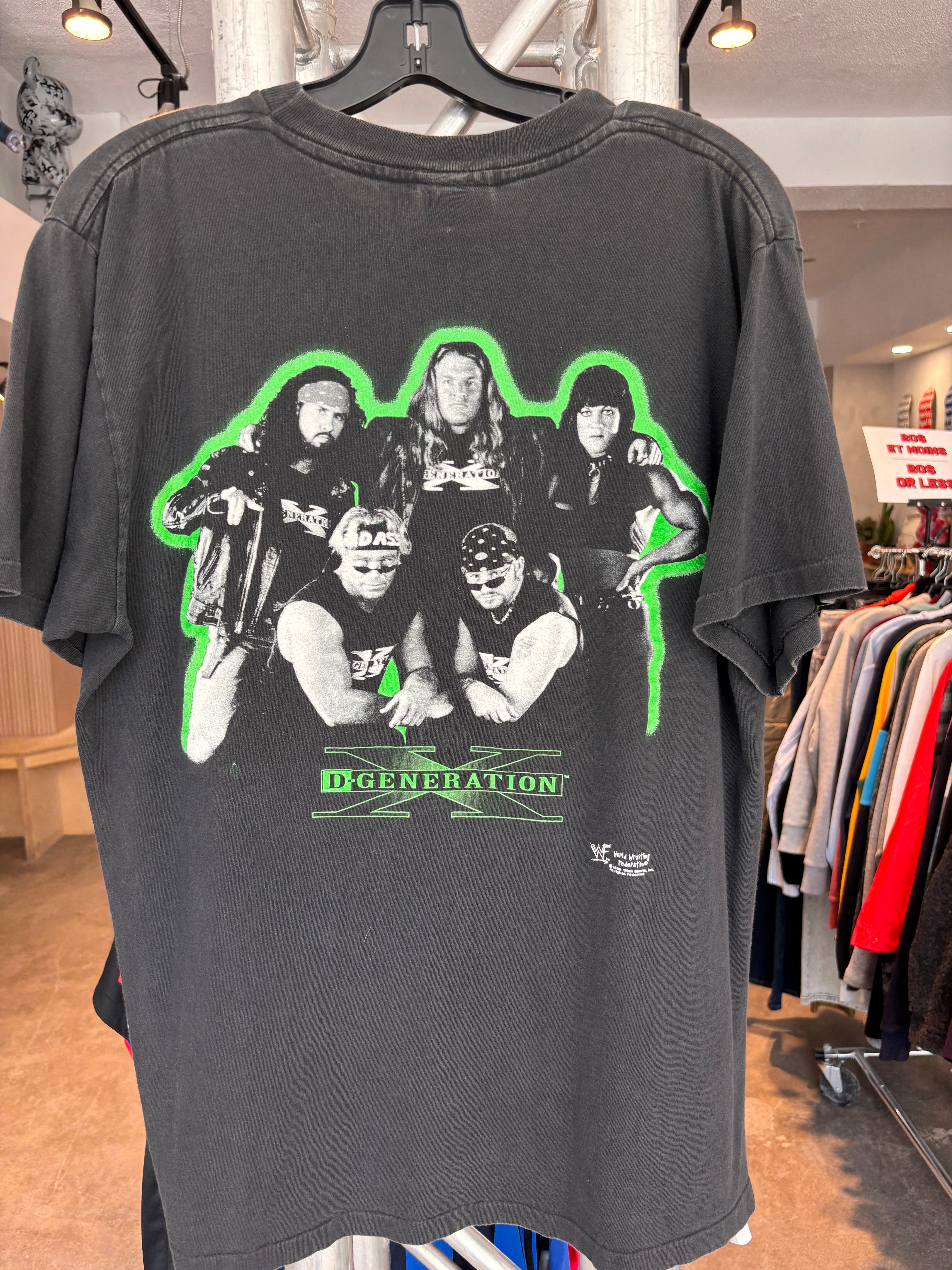 90s DGNR8 X T- Shirt - Size L