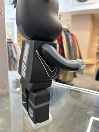 Bearbrick Nike SB 400%