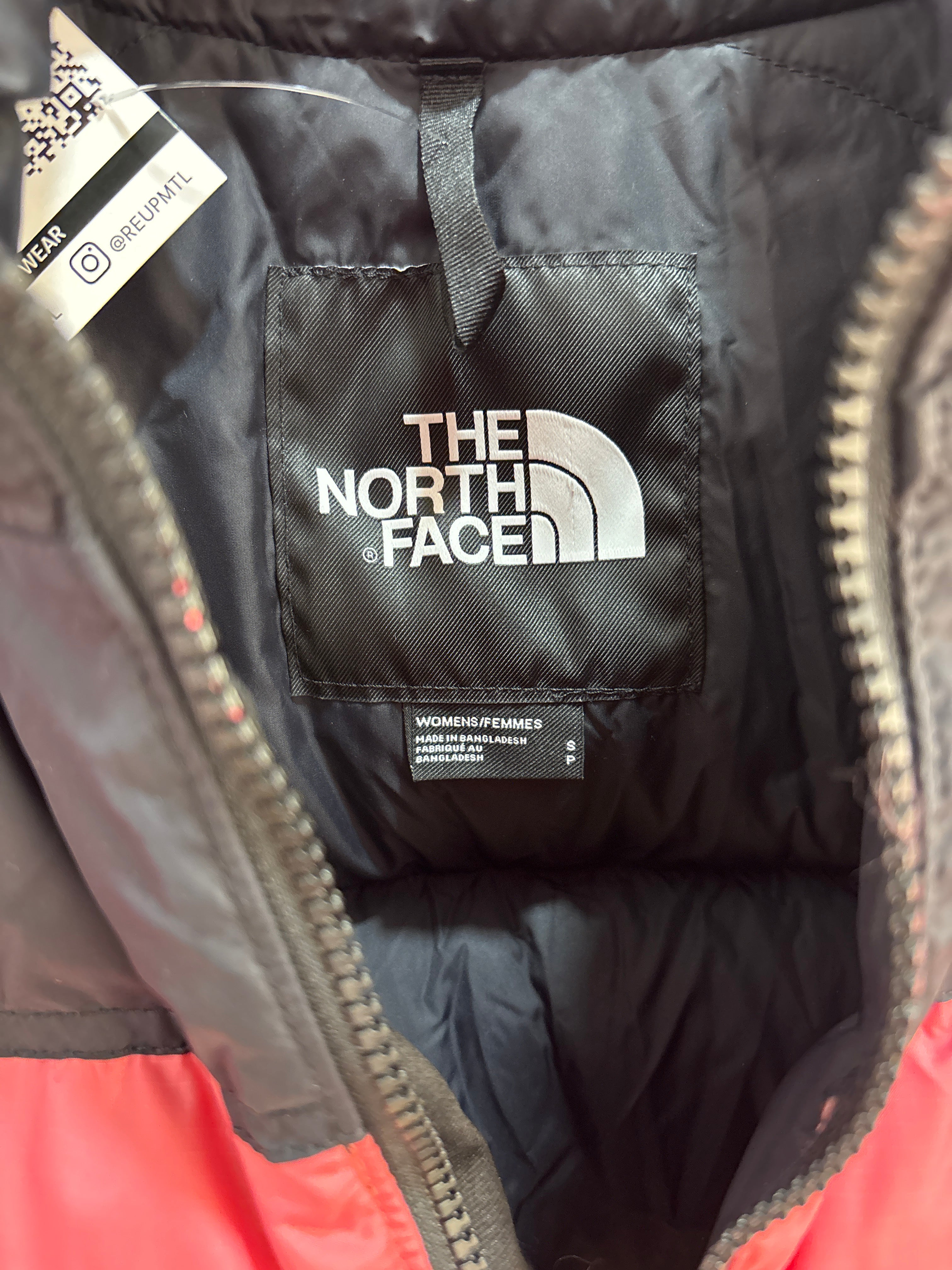 The North Face Nuptse Puffer Salmon/Black - Size Small