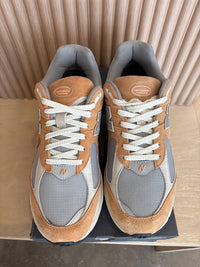New Balance 2002R Kaki 9.5