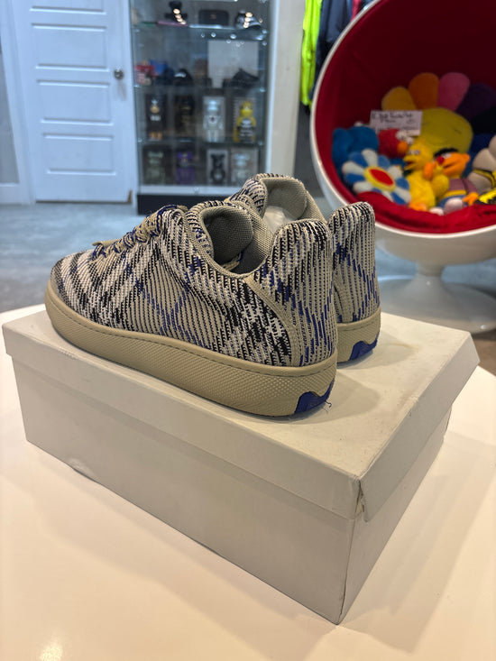 Burberry Men’s Trainers- Sz 44