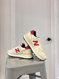 NEW New Balance 574 Angora - 8.5US