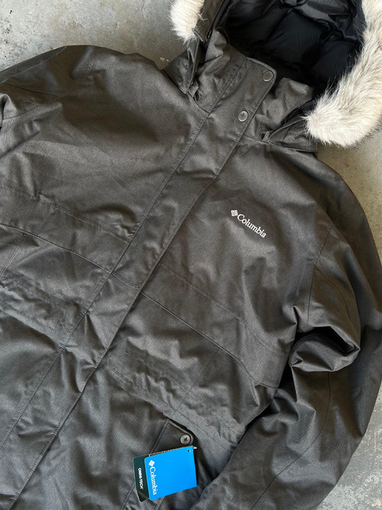 NEW Columbia Grey Long fur hood jacket - Size XXL(W)