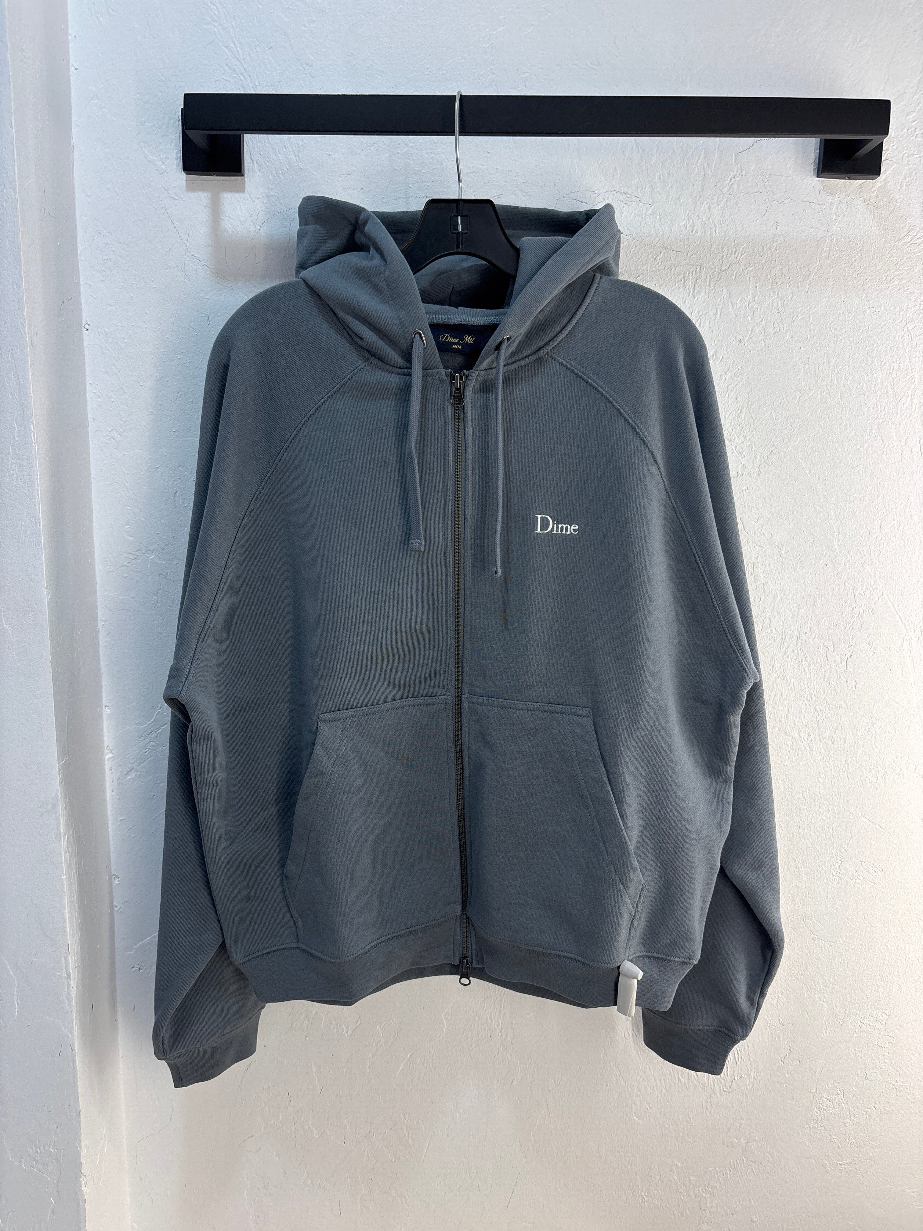 New Dime MTL Script logo Dust blue - Size M