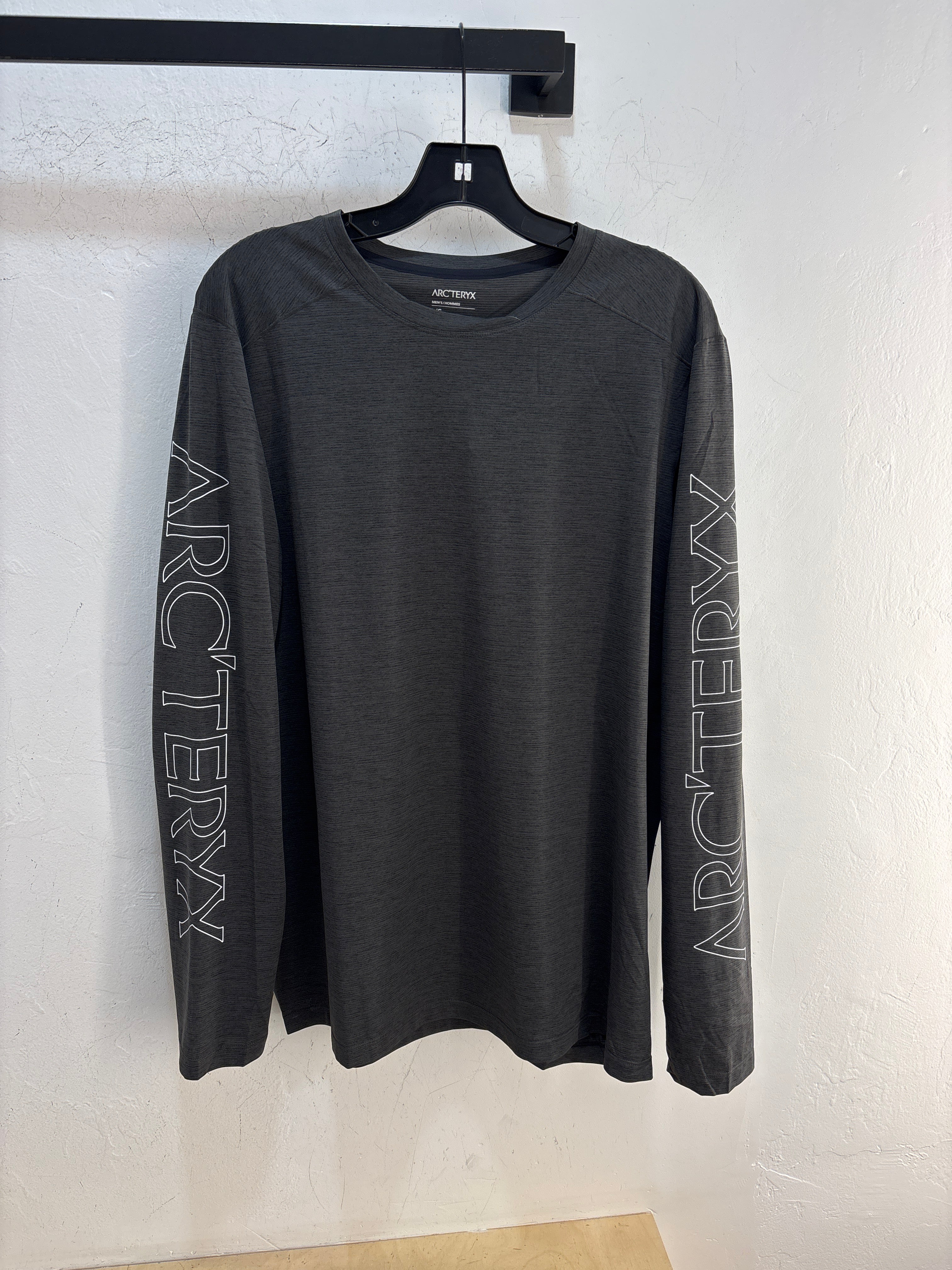 NEW Arc’teryx Cormac Grey Longsleeve- Size L