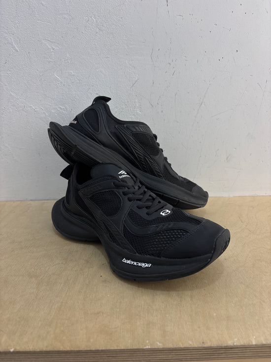 Balenciaga Circuit Sneaker 'Worn-Out - Black' - Size 42