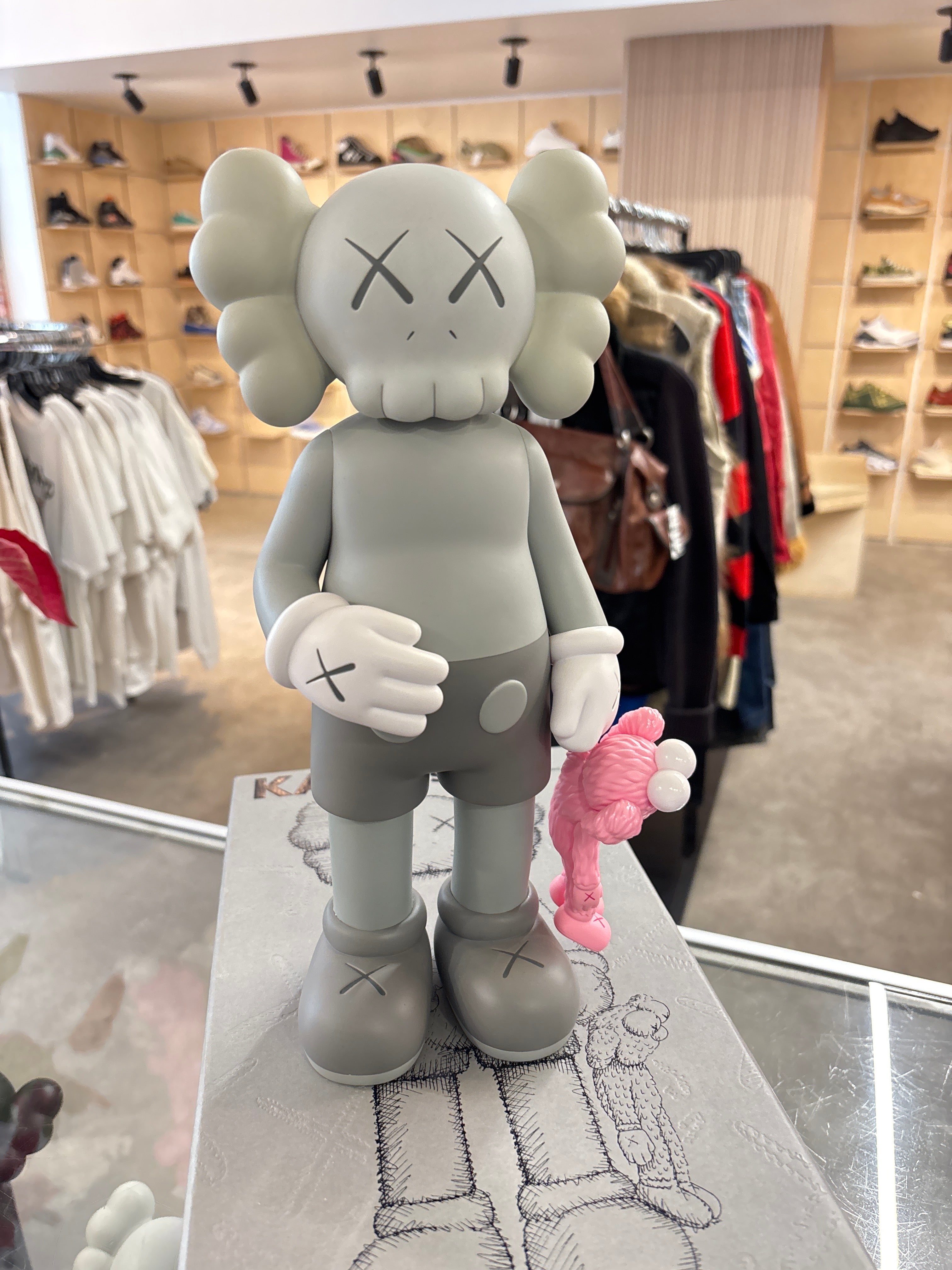 KAWS share Grey