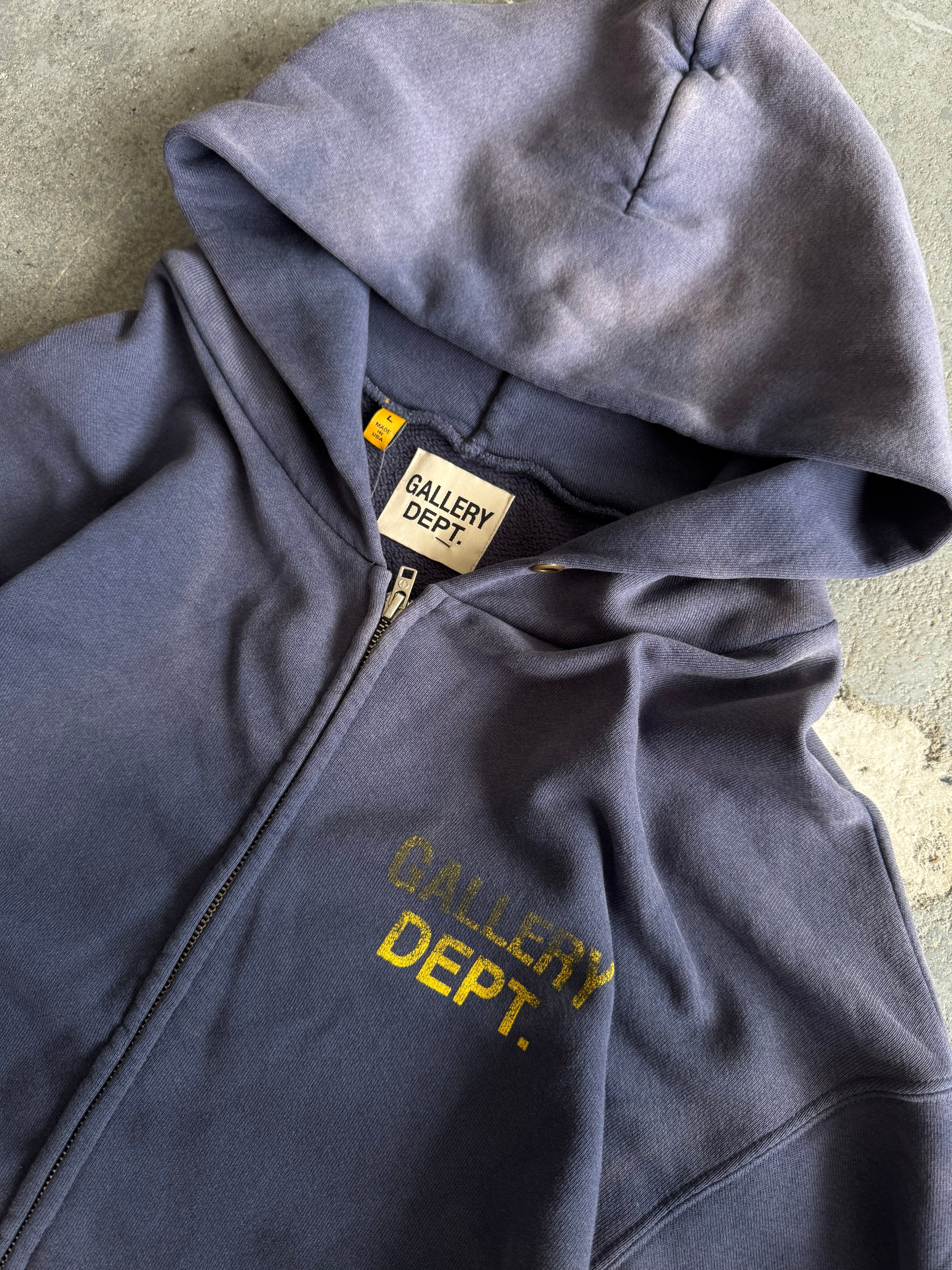 Gallery Dept. Zip-up - Sz L