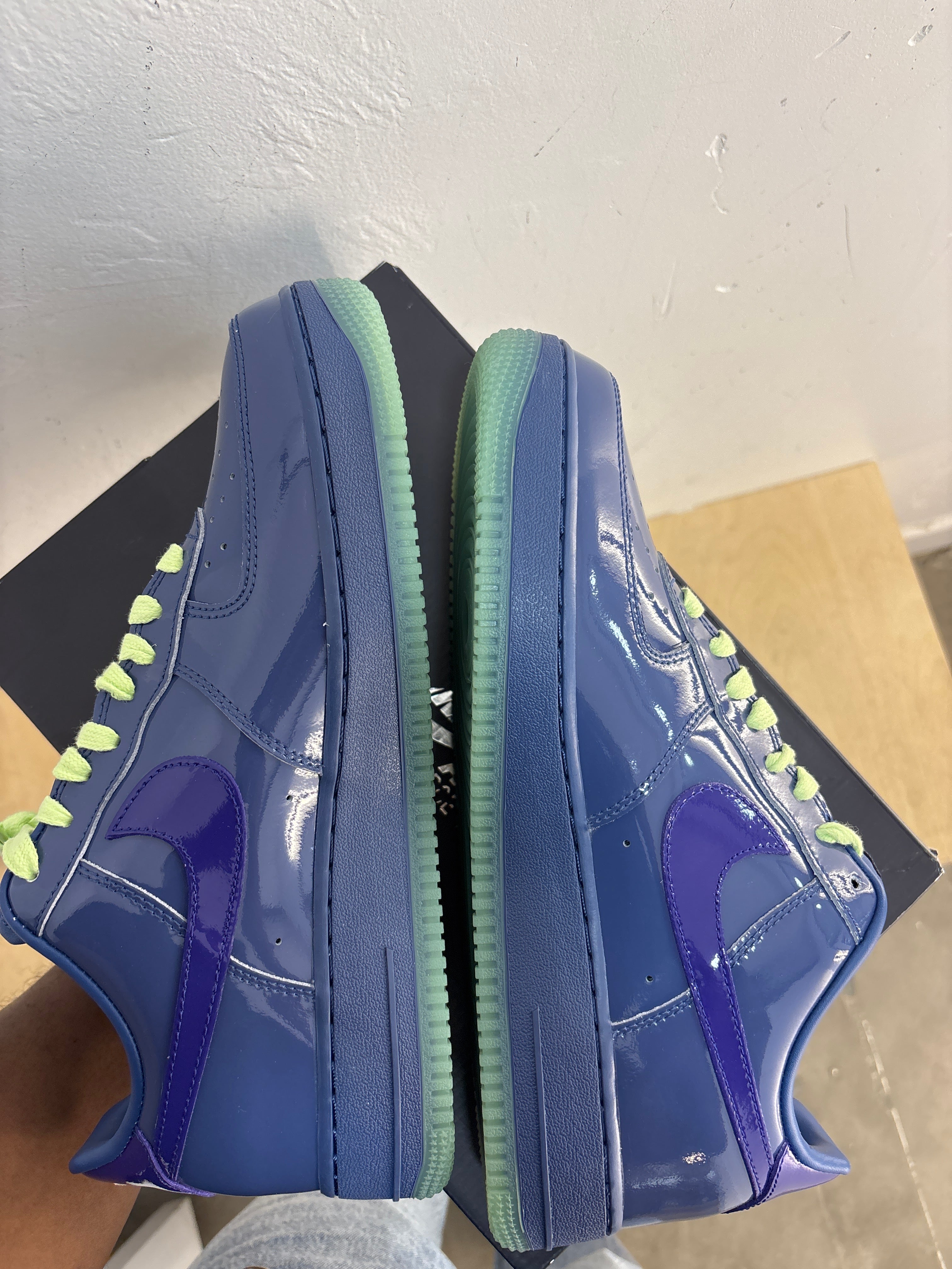 NEW Air Force 1 Blueberry Patent - Size 11 US