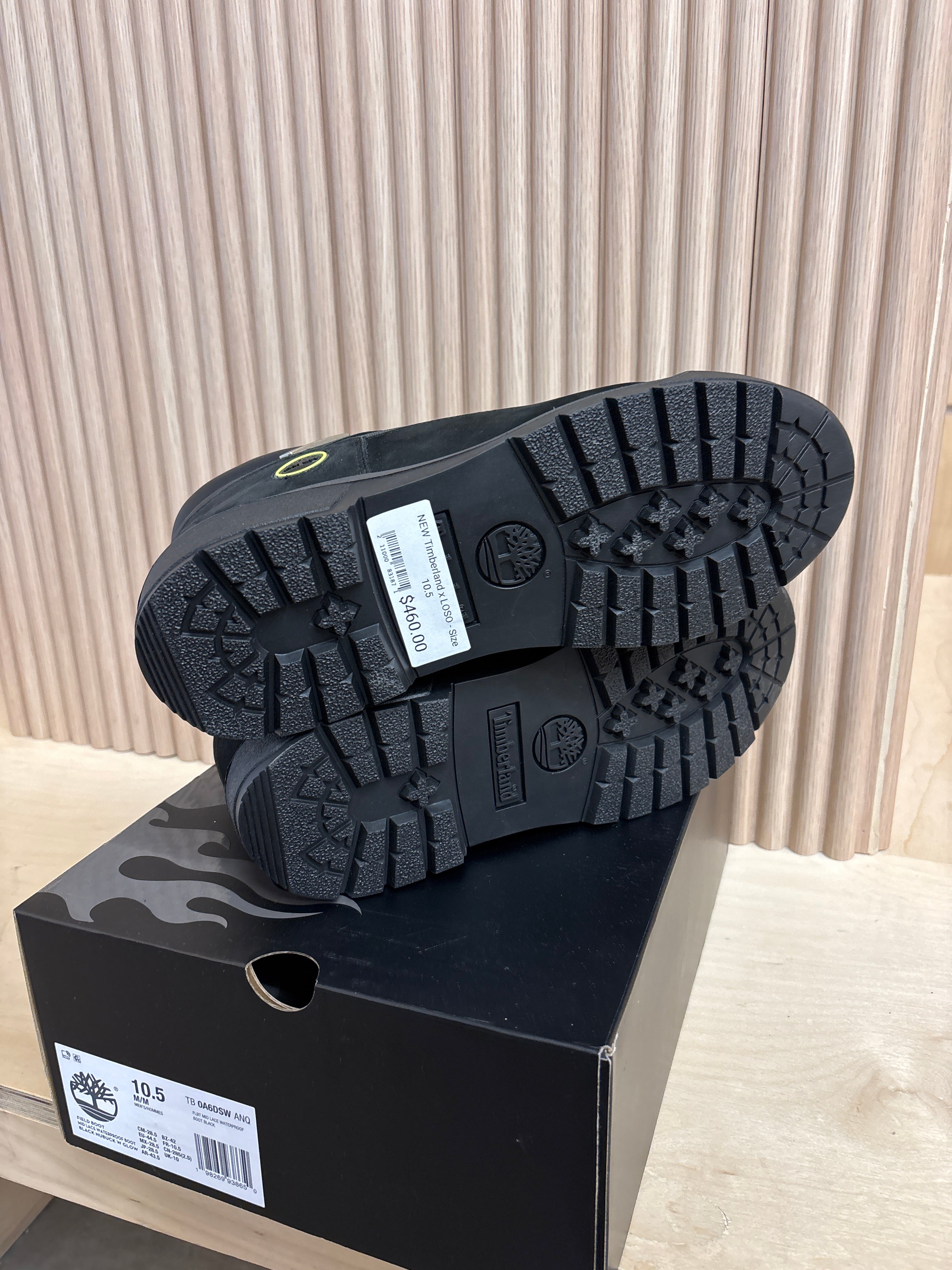 NEW Timberland/Loso - Size 10.5