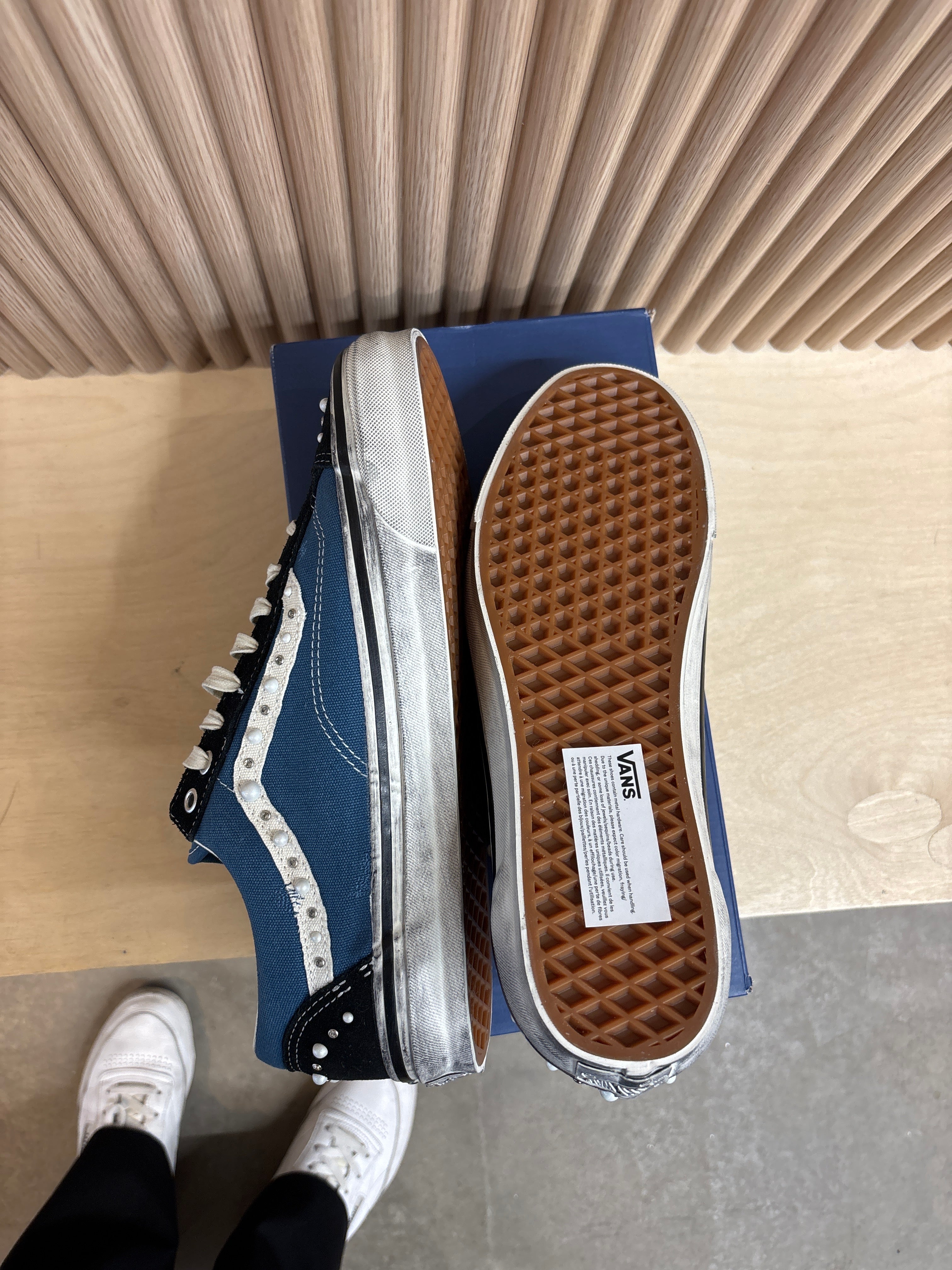NEW Pearlized Navy - Size 11