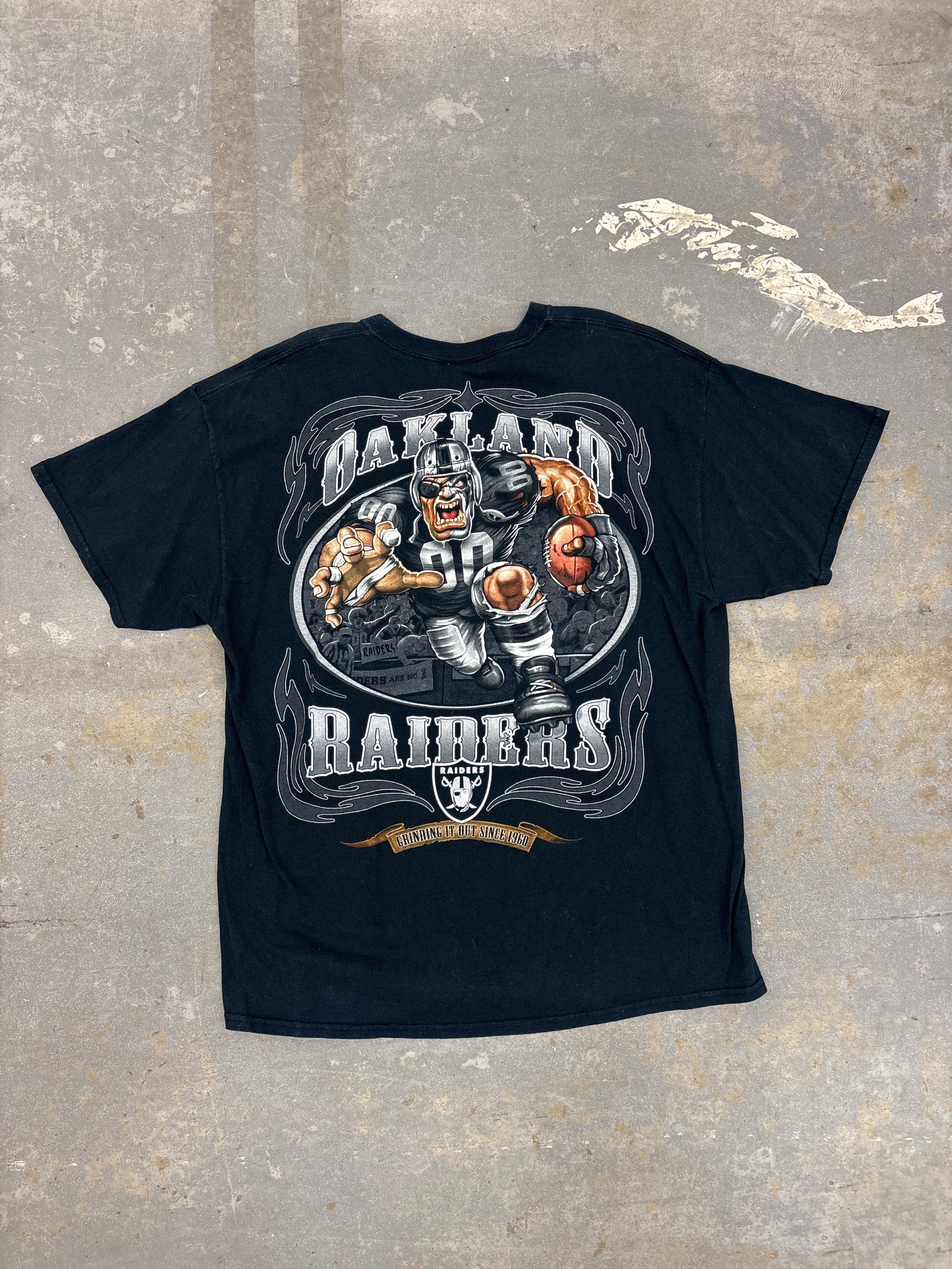 Majestic Raiders Black tee - Sz XL