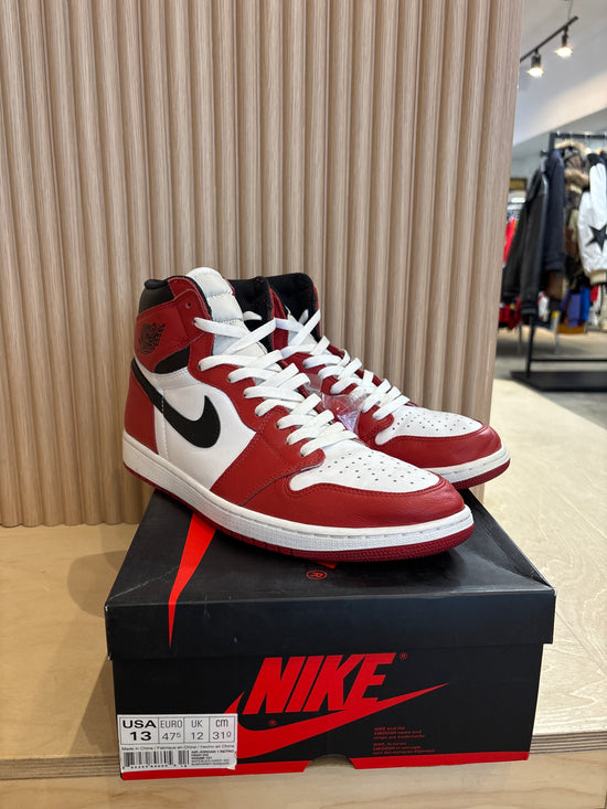 Jordan 1 Chicago 2015 - Size 13US