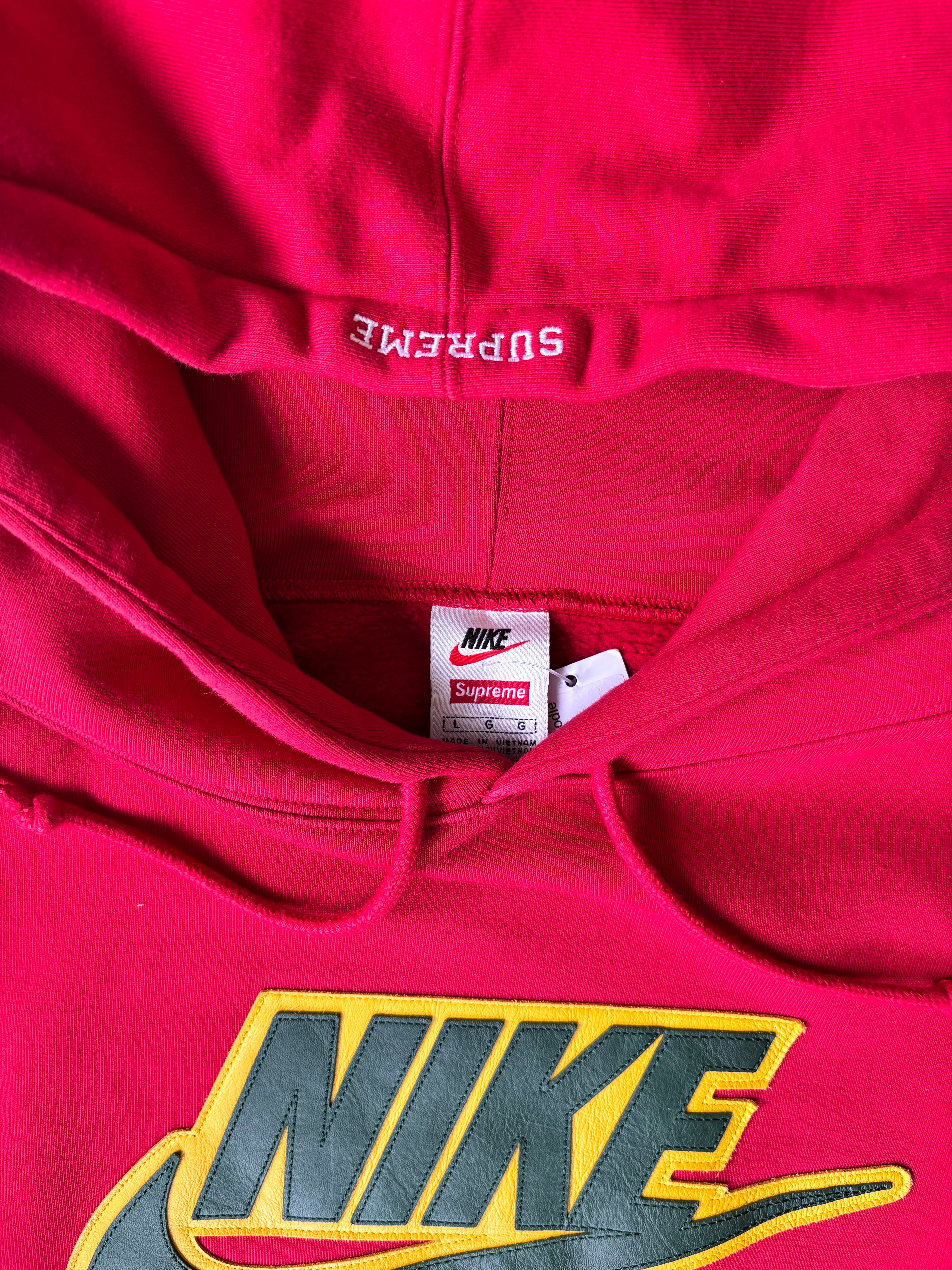 Supreme/Nike hoodie - Sz L