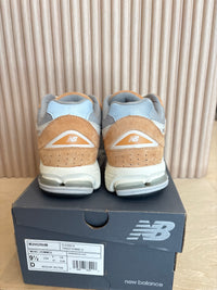 New Balance 2002R Kaki 9.5