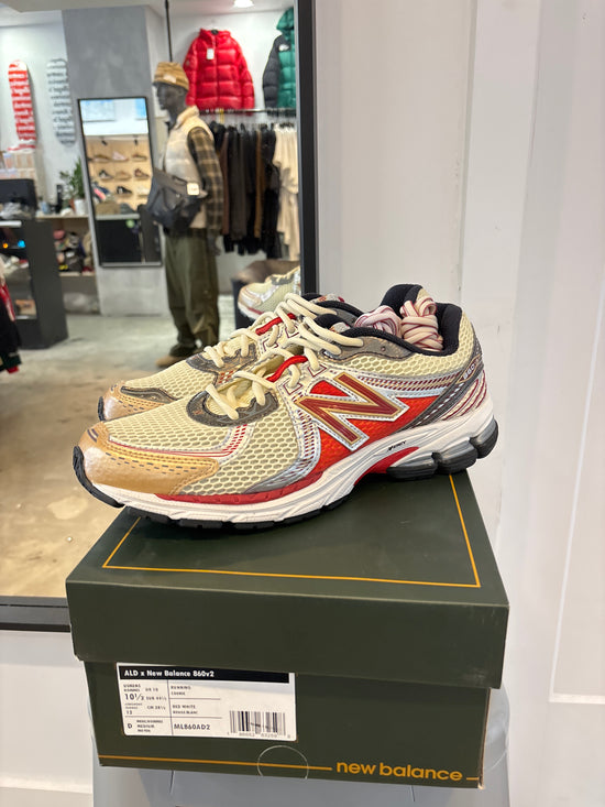 New Balance 860 Aimé Léon Doré