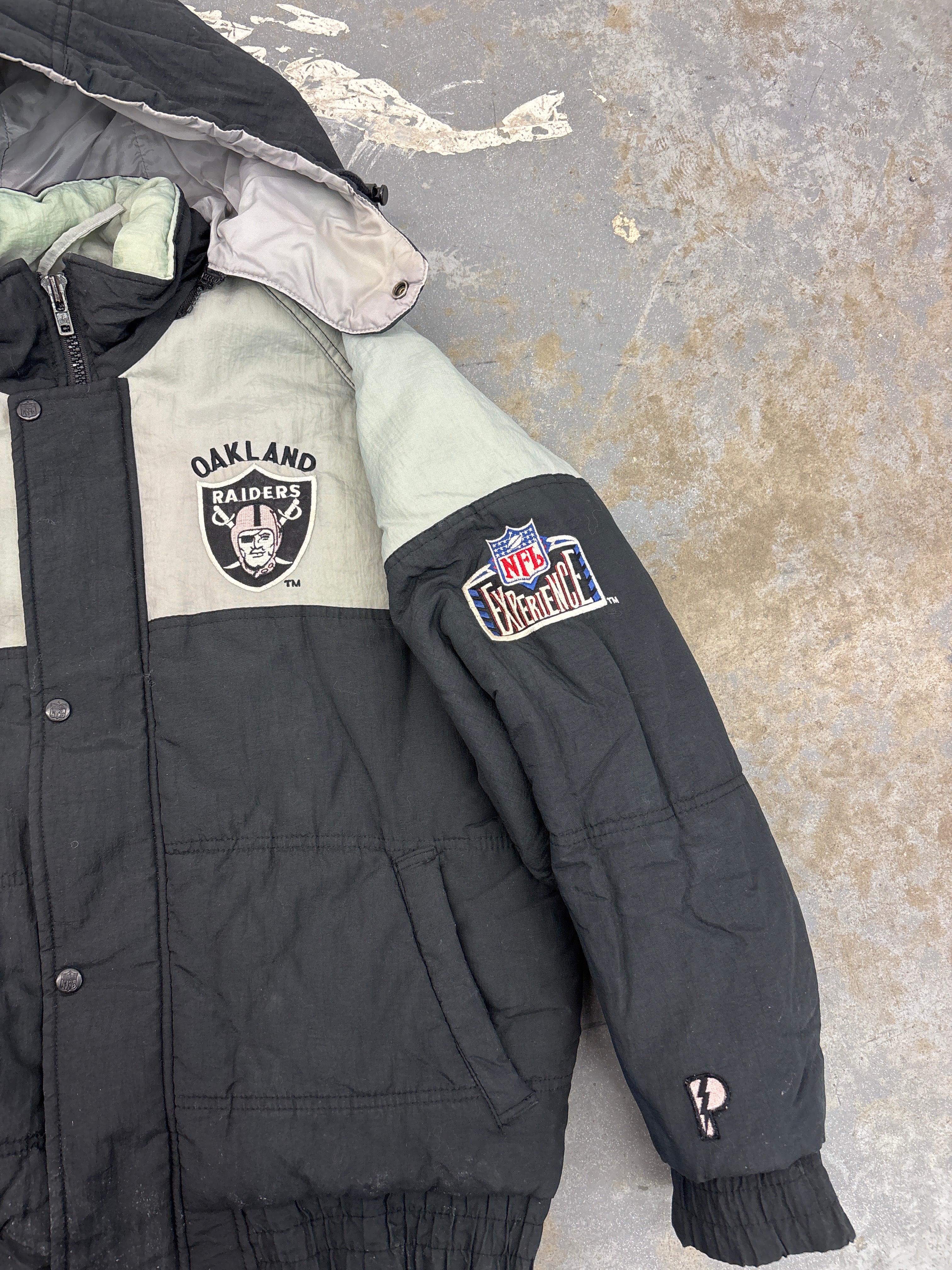 90s Pro Player Raiders jacket - Sz M