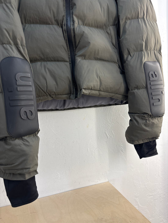 All in Puffer - Fit M/L