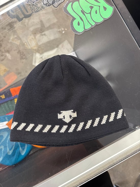 Y2K Descente Black Skully