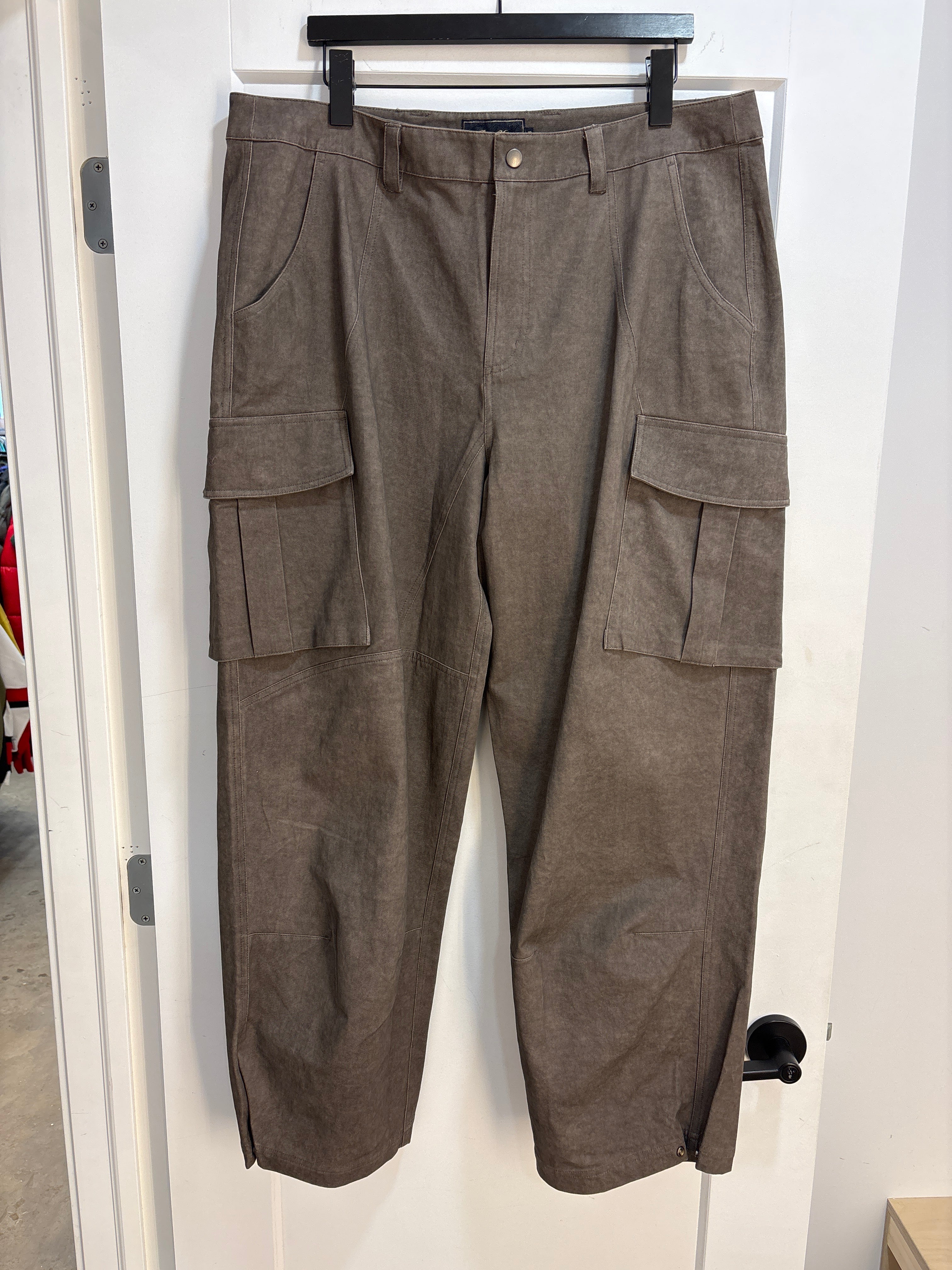 NEW Dime Brown Cargo Pants