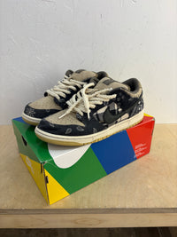 Nike SB dunk low x Travis Scott