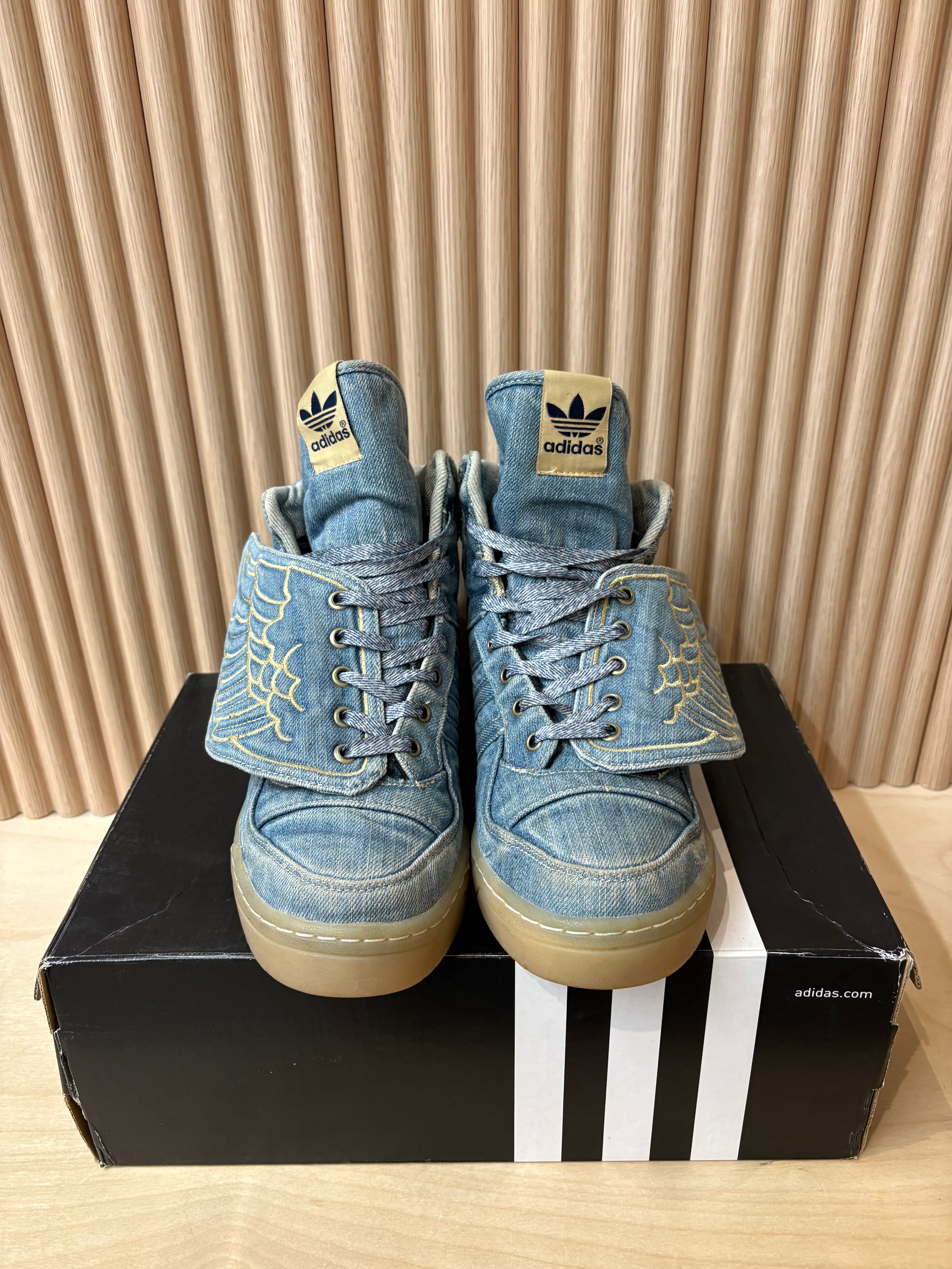 Adidas Jeremy Scott Denim Wings - 8US