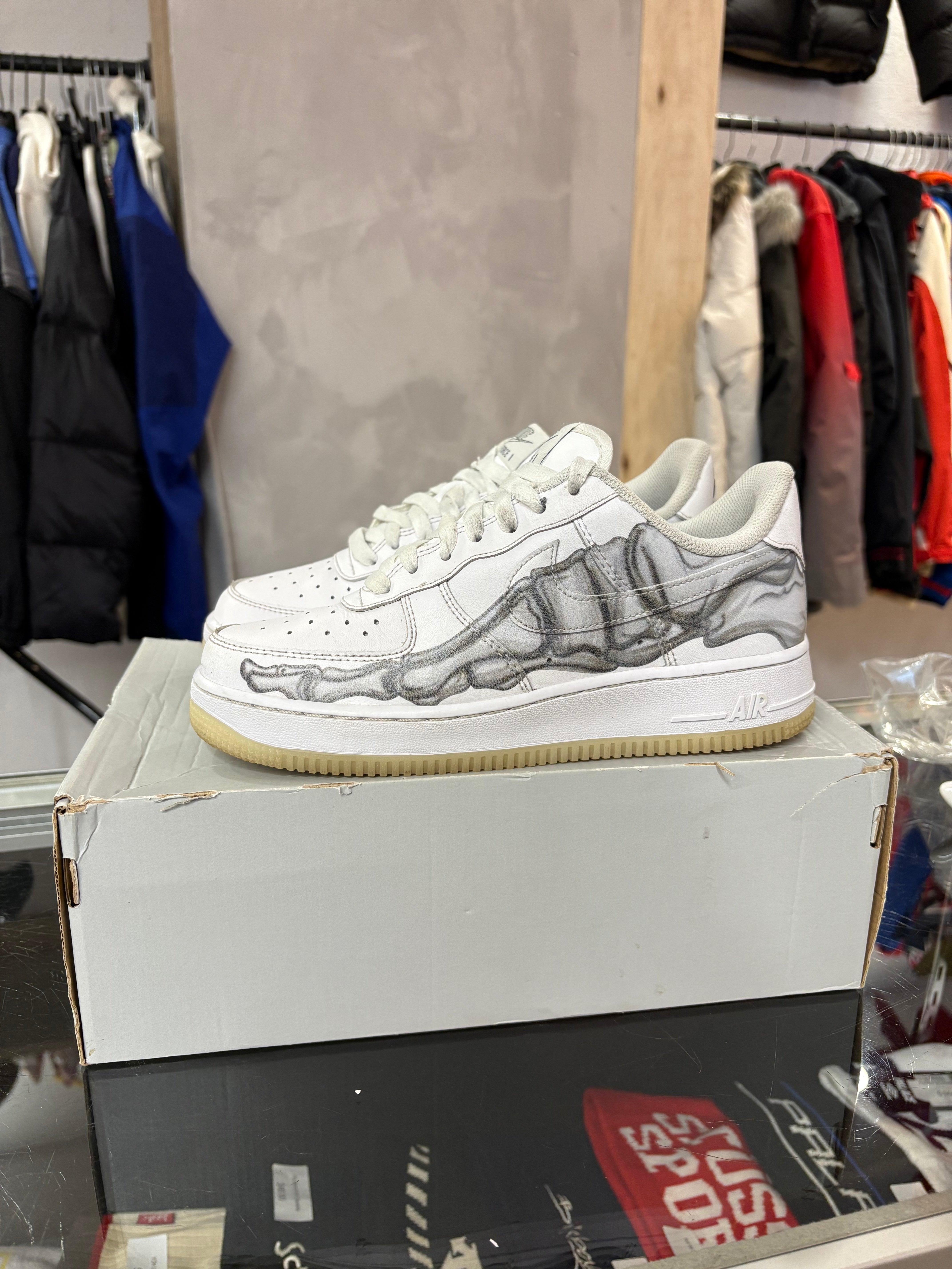 Nike AF1 Skeleton - 6,5Y/8W