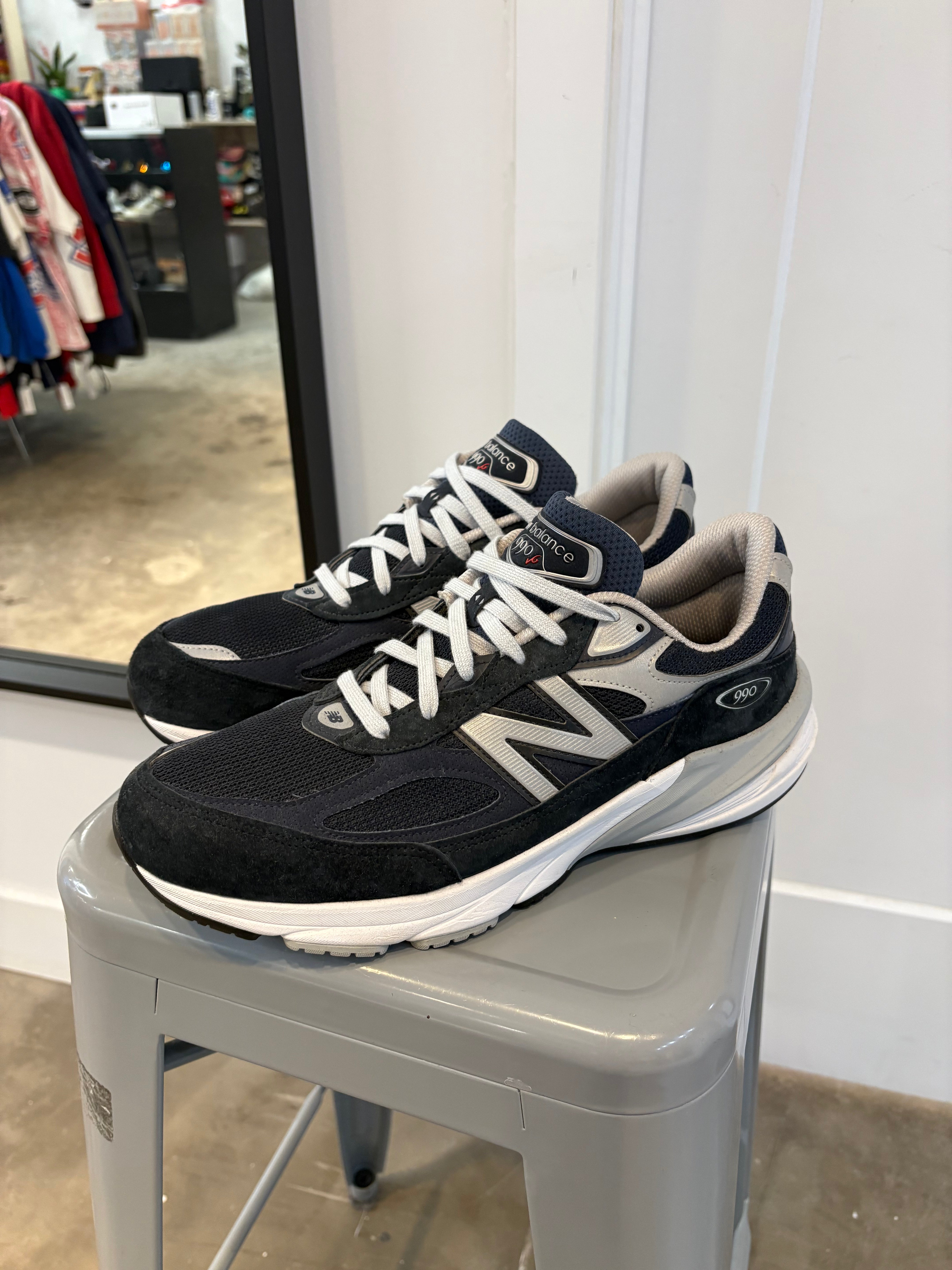 New Balance 990 V6 Marine - 11US
