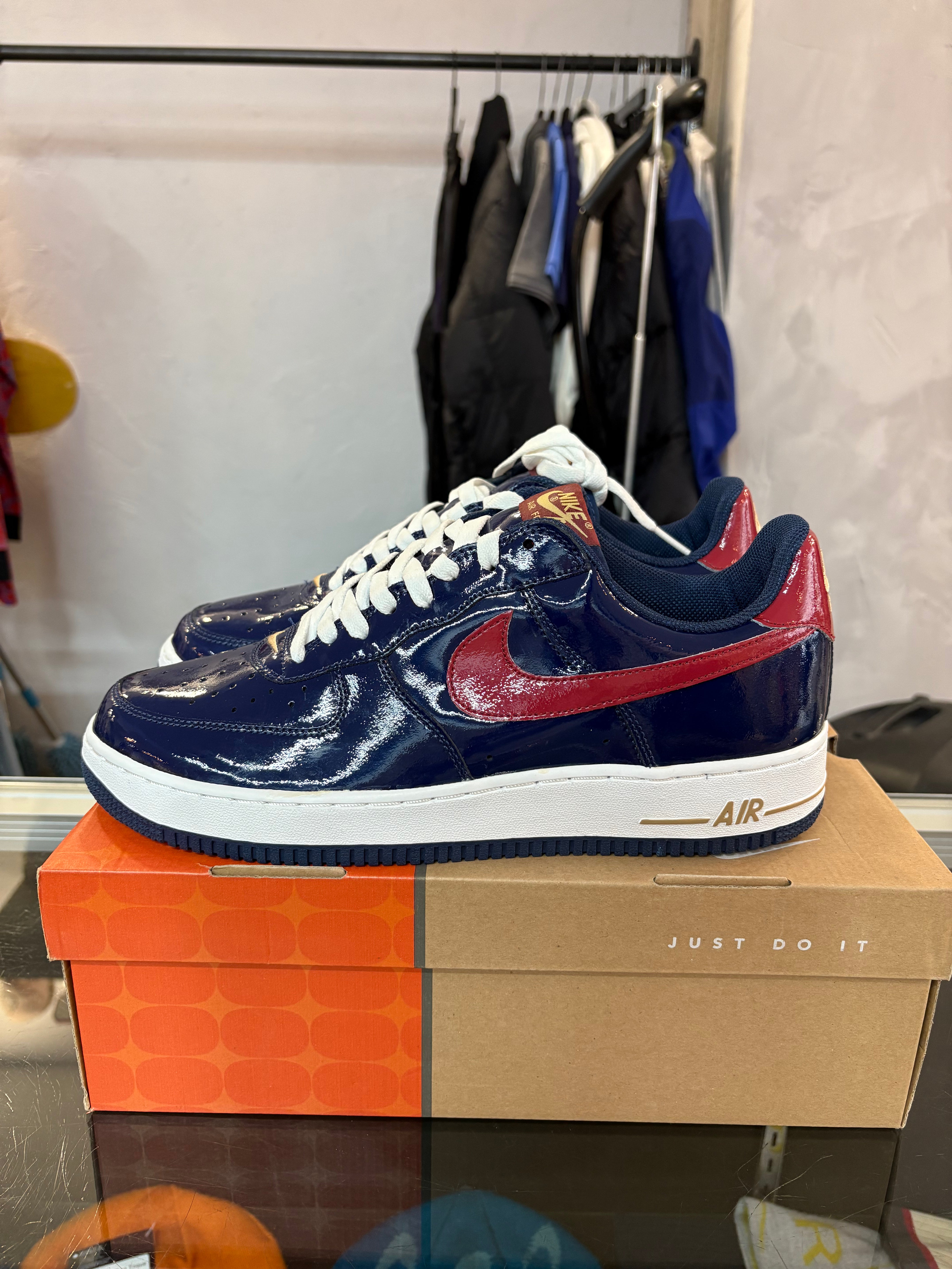 2005 Nike Af1 Gold Crimson Navy - size 11