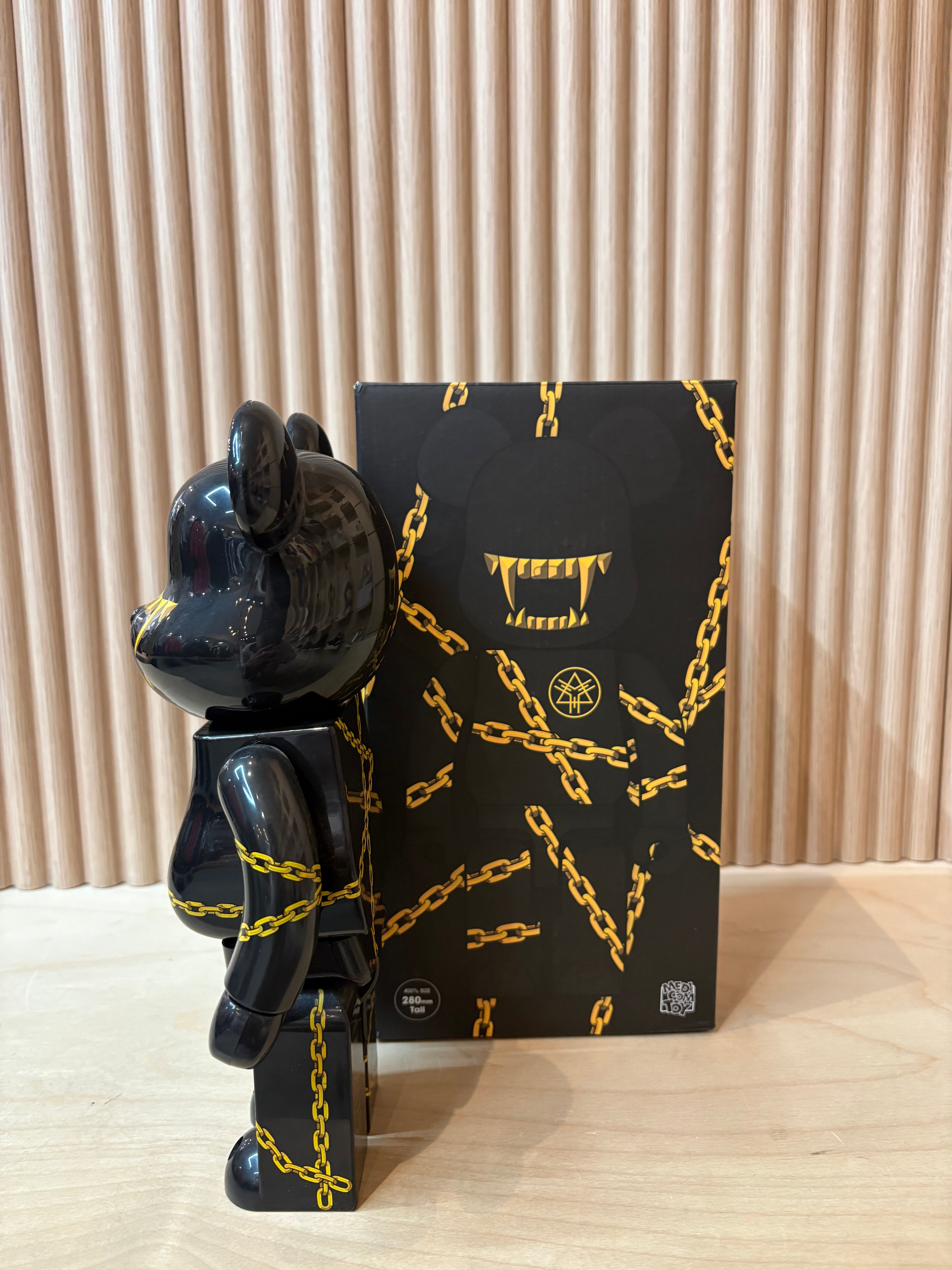 Bearbrick 400% Mishka x Long
