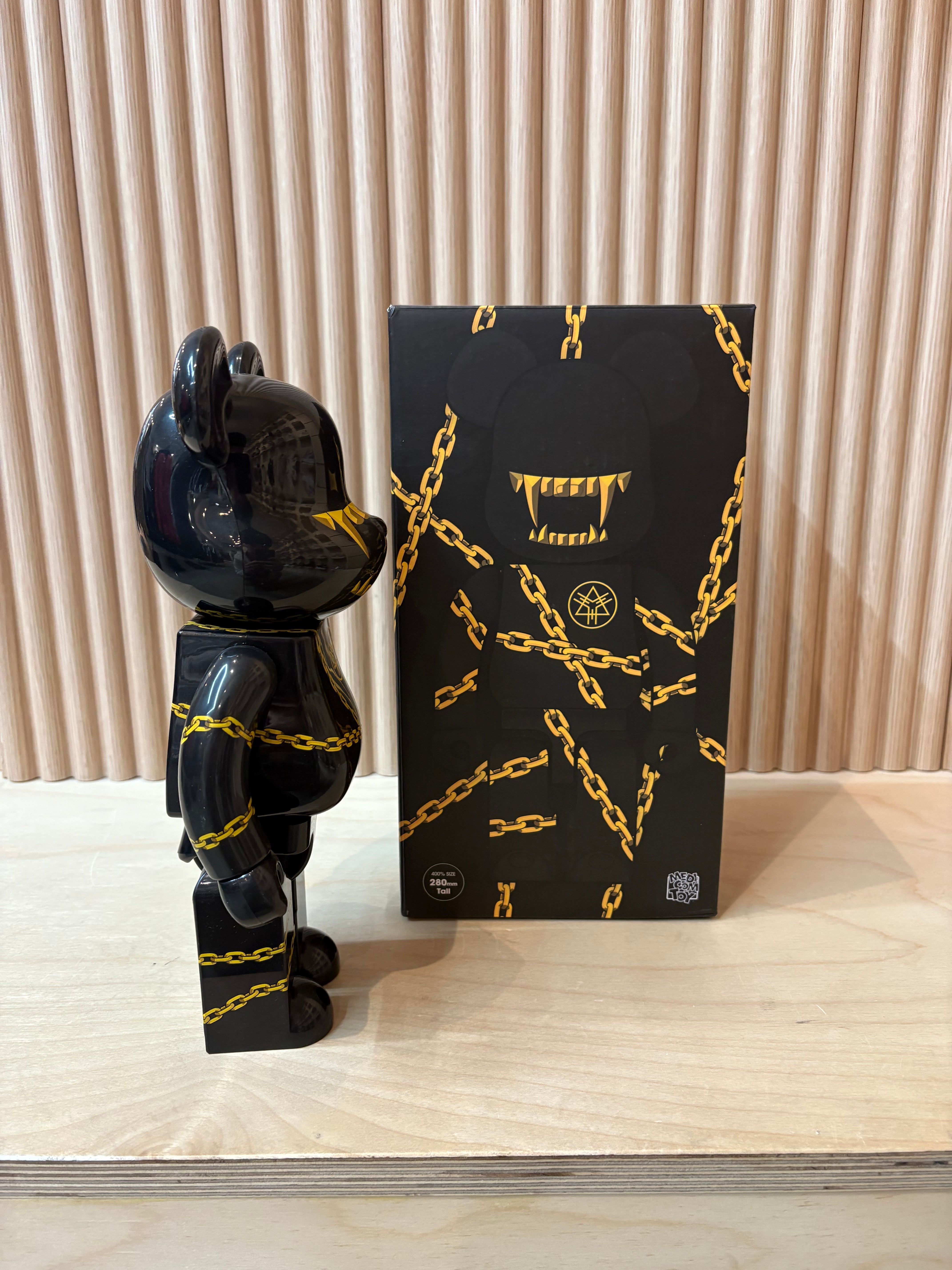 Bearbrick 400% Mishka x Long
