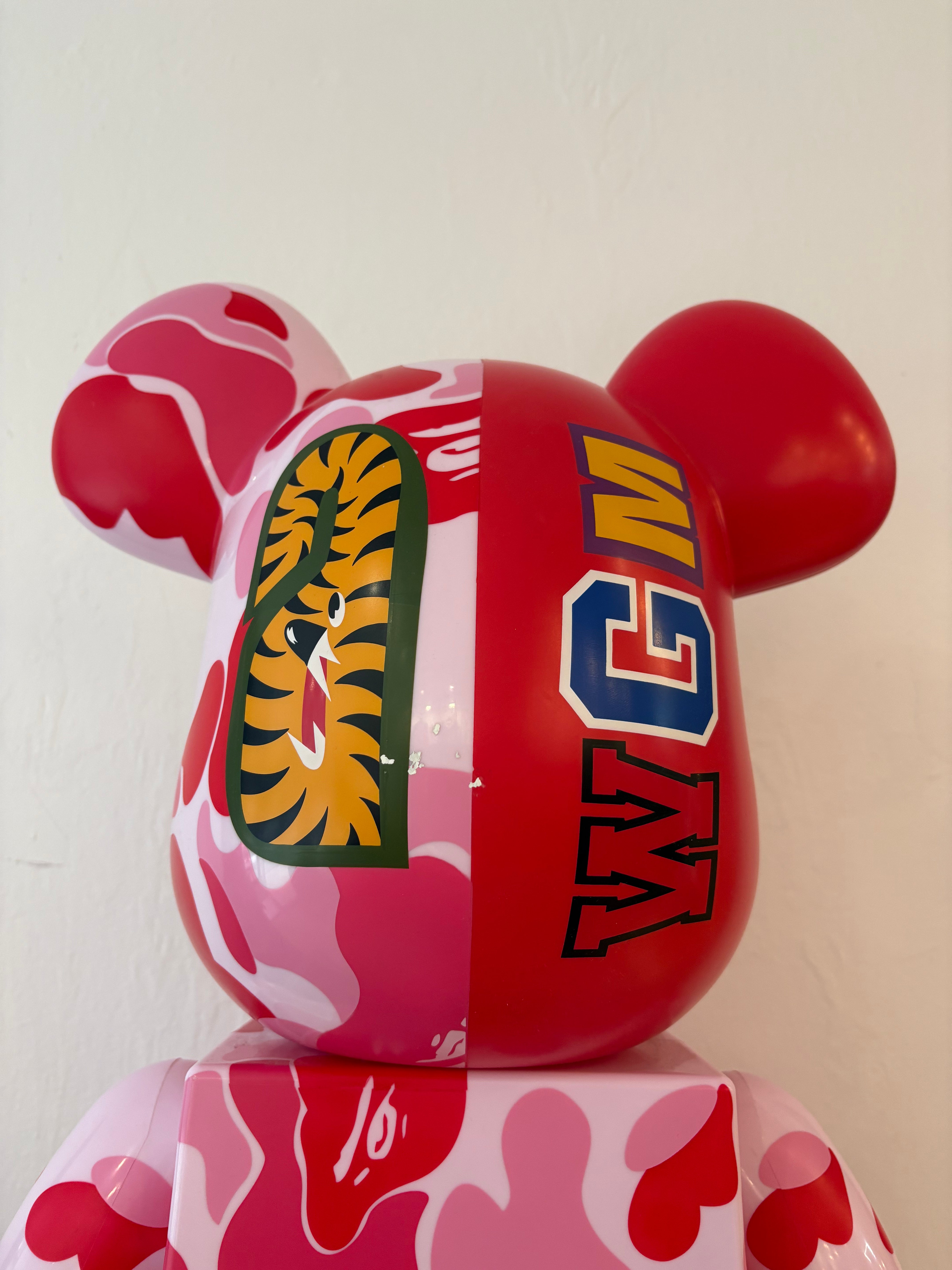 Be@rbrick Bape 1000% WGM pink Camo
