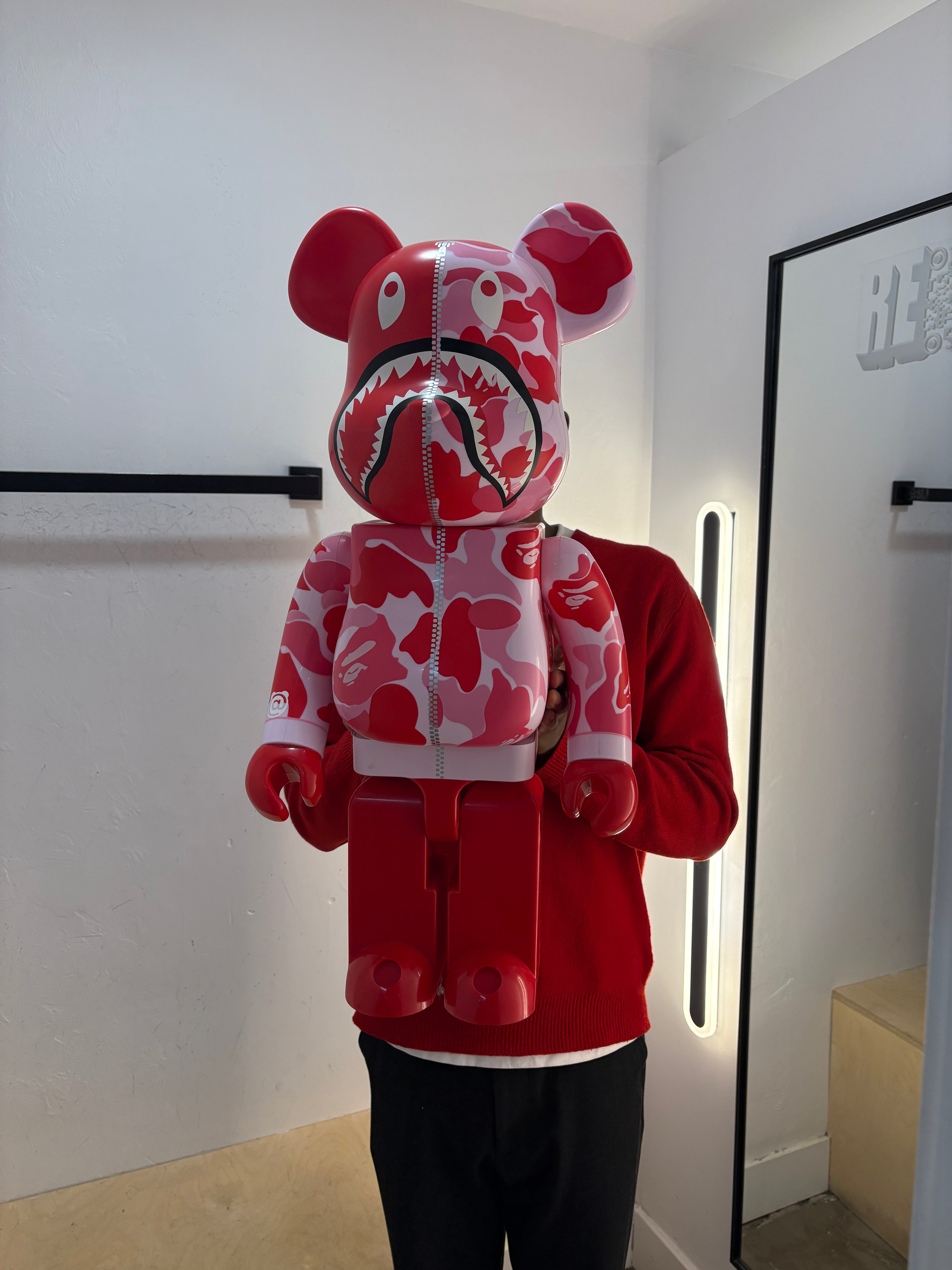 Be@rbrick Bape 1000% WGM pink Camo