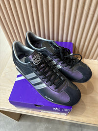 Adidas JH9100 Country II x Always