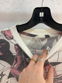 Palace baddest vs Palace tee - size L