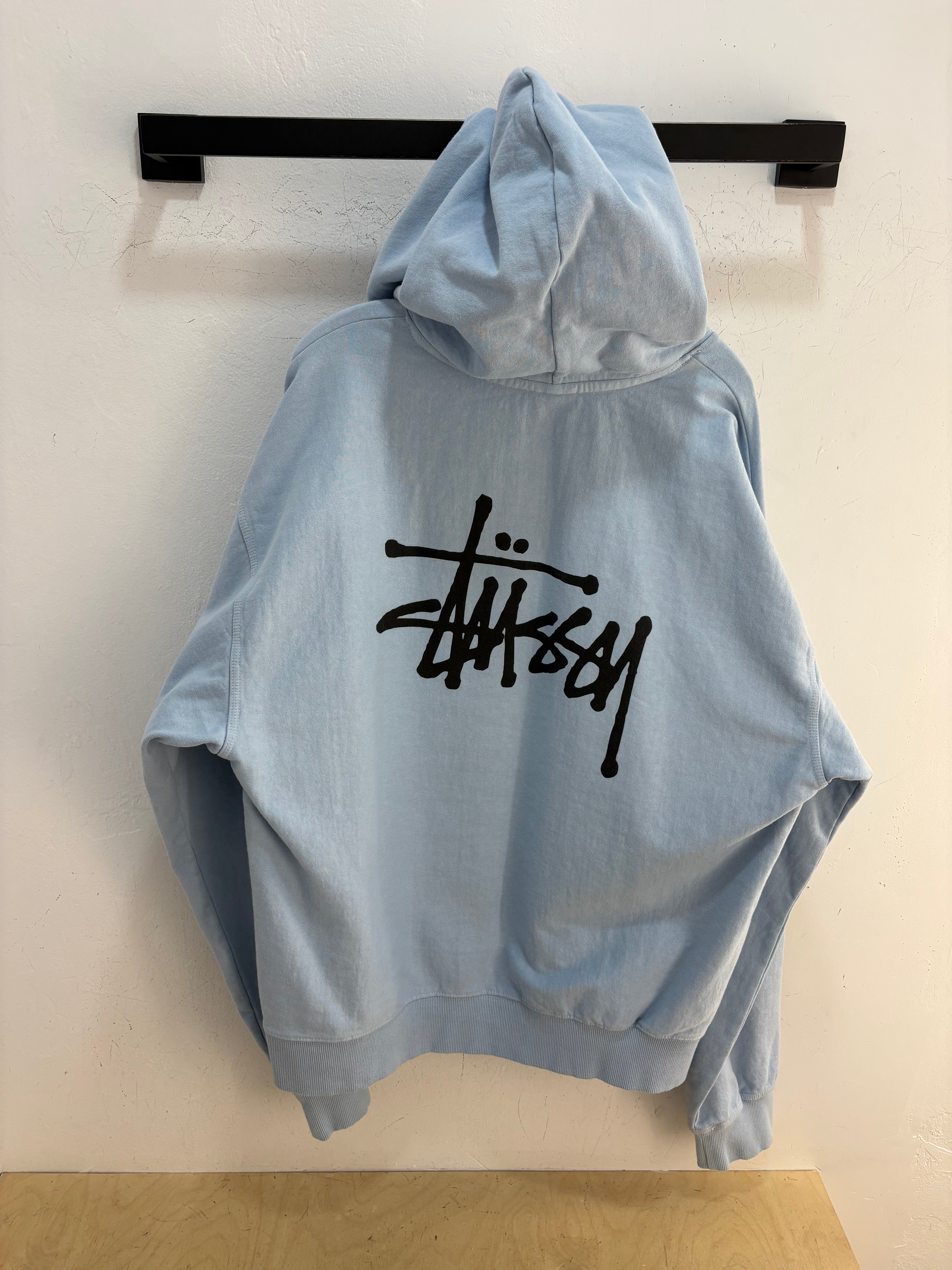 Sweat à capuche Stussy bleu ciel neuf - taille XXL